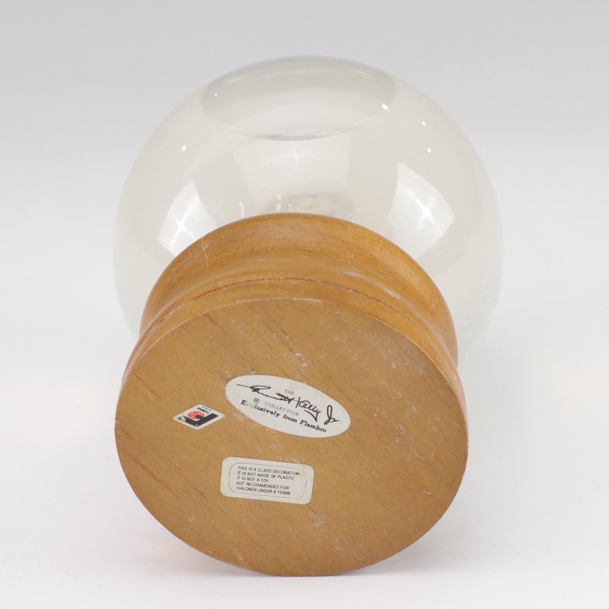 Emmett Kelly Jr. Bust, Snow Globe, and "The Putt" Statuette