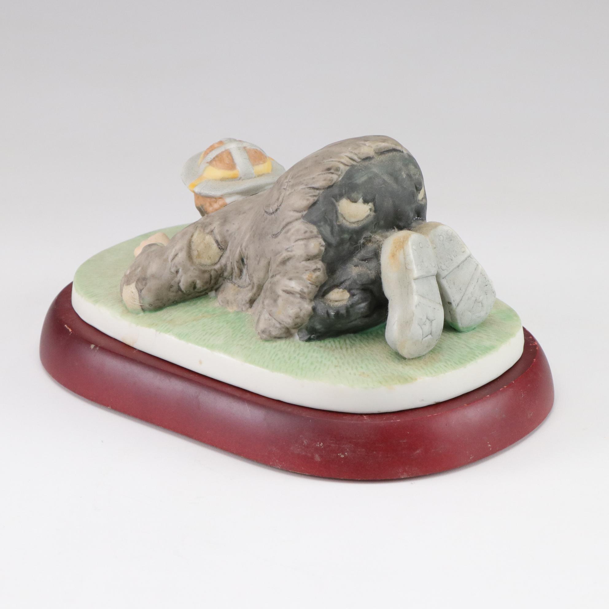 Emmett Kelly Jr. Bust, Snow Globe, and "The Putt" Statuette