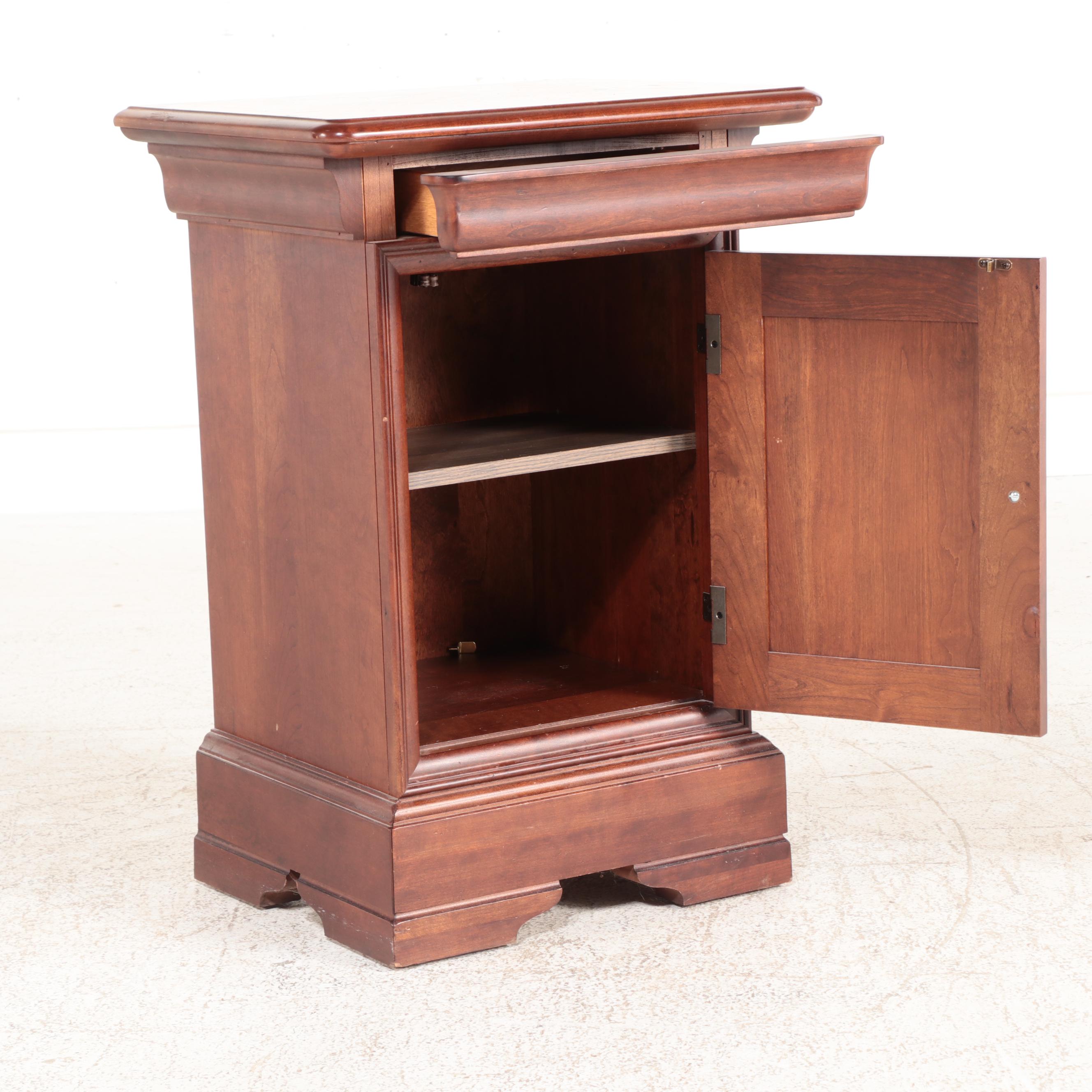 Pennsylvania House Louis Philippe Style Cherry Queen Sleigh Bed & Nightstand