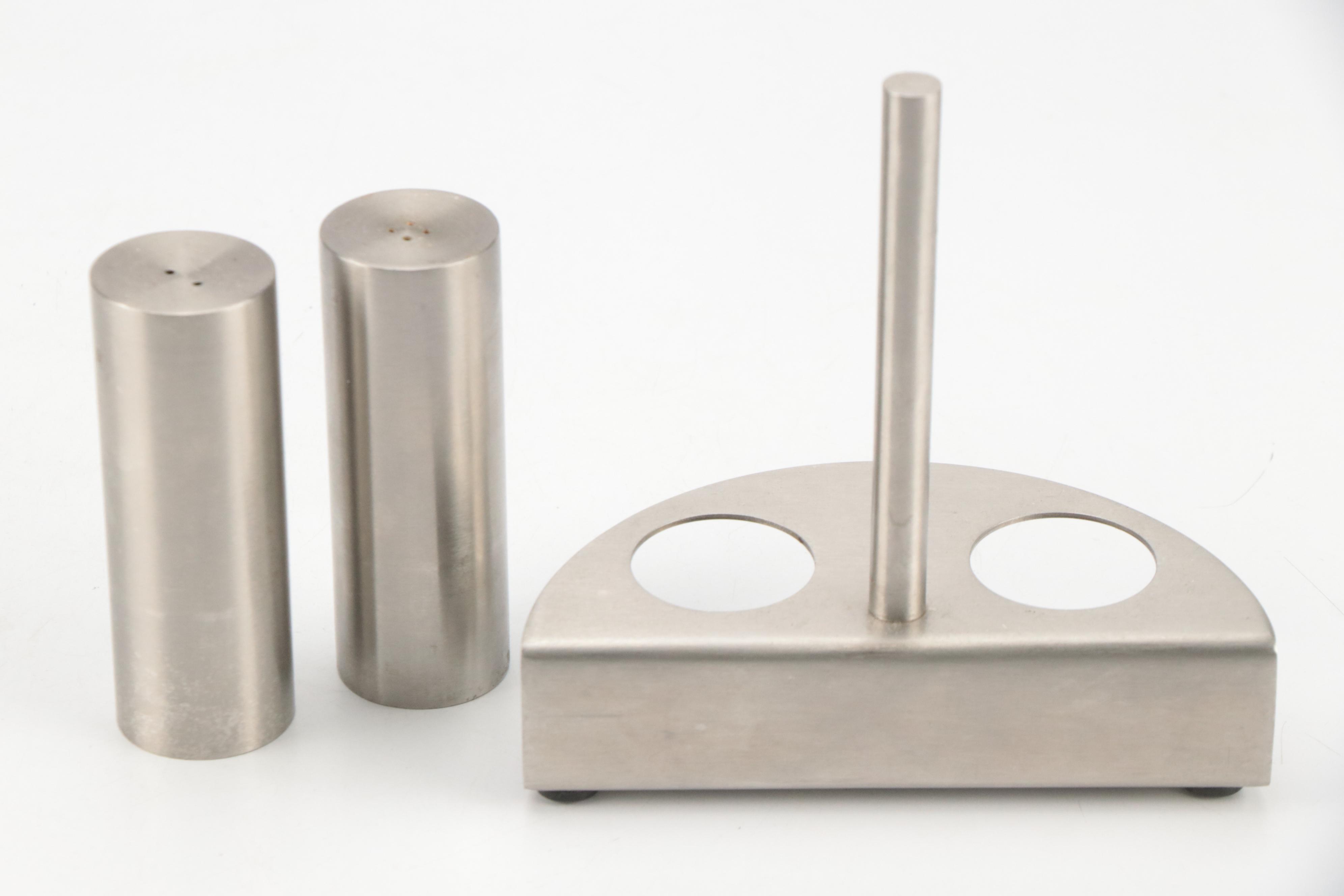 Wilton "Plough Tavern" Armetale Pedestal Tureen and More Table Accessories