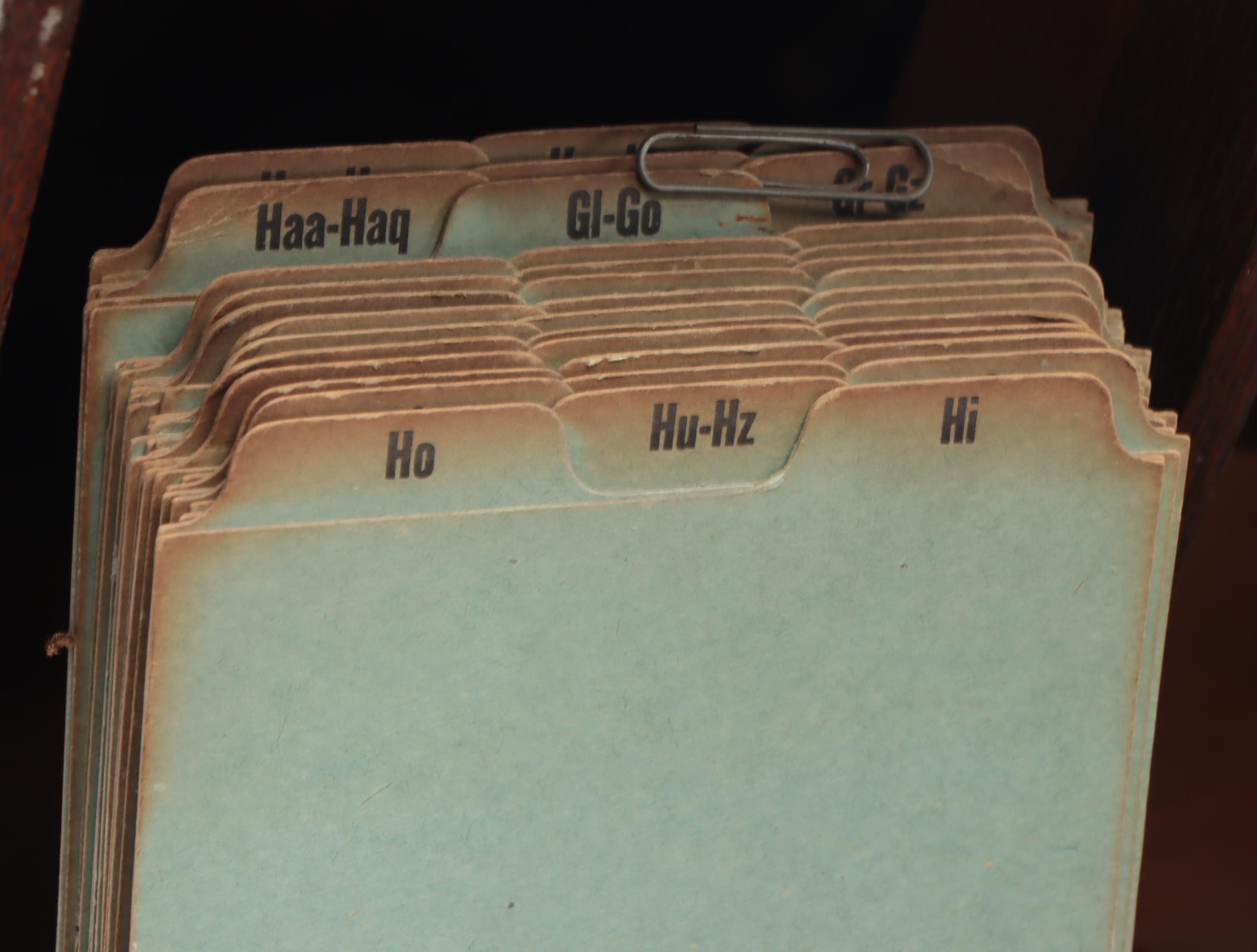 Weis Oak Table Top Double File Cabinet, Early to Mid-20th Century