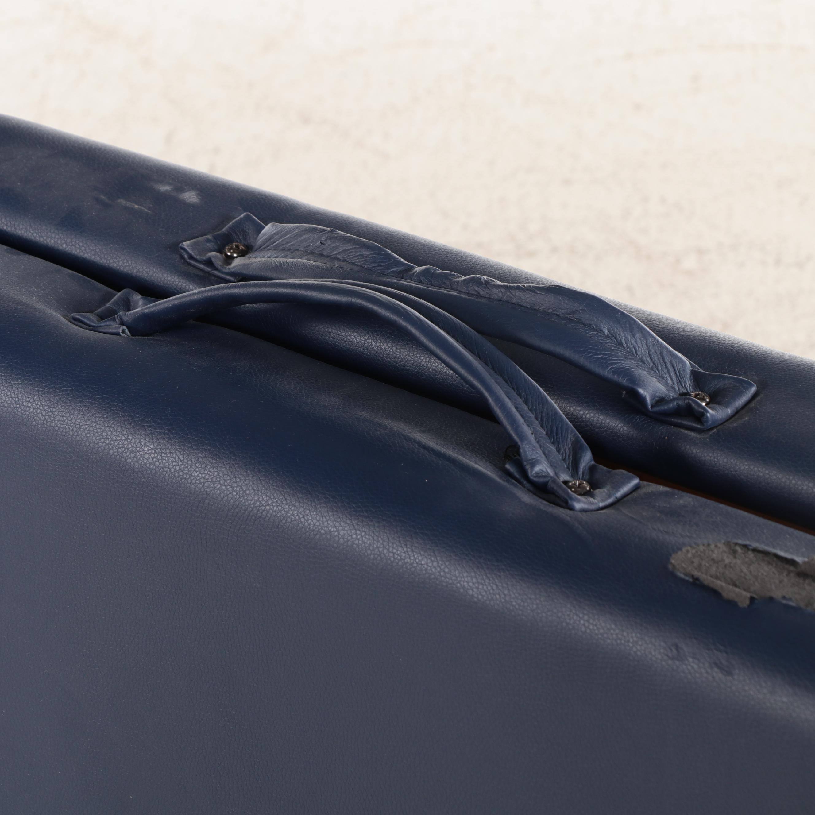 Master Foam Massage Table with Finished Wood Legs