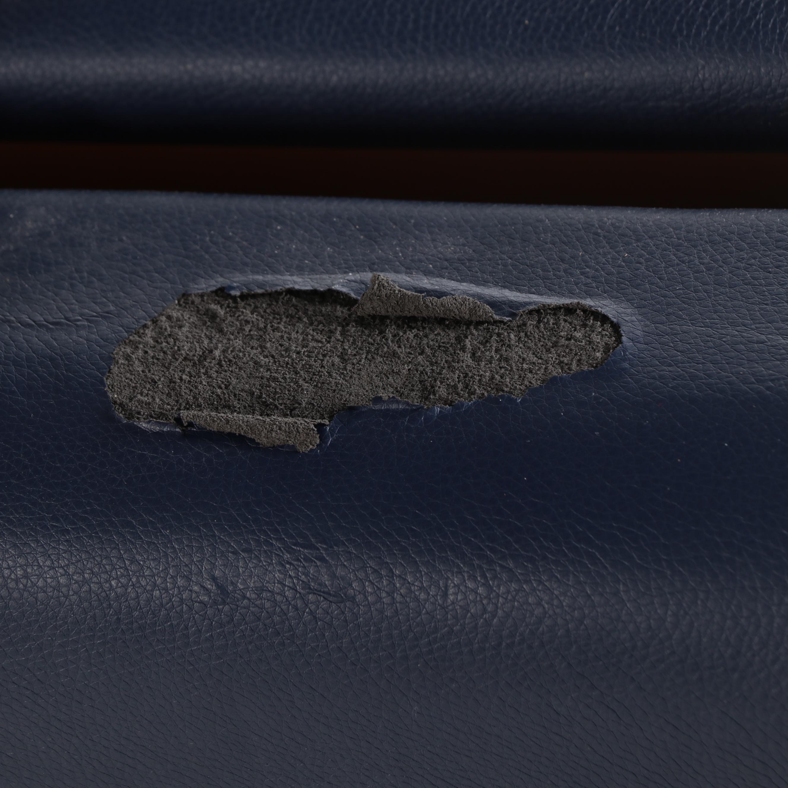 Master Foam Massage Table with Finished Wood Legs