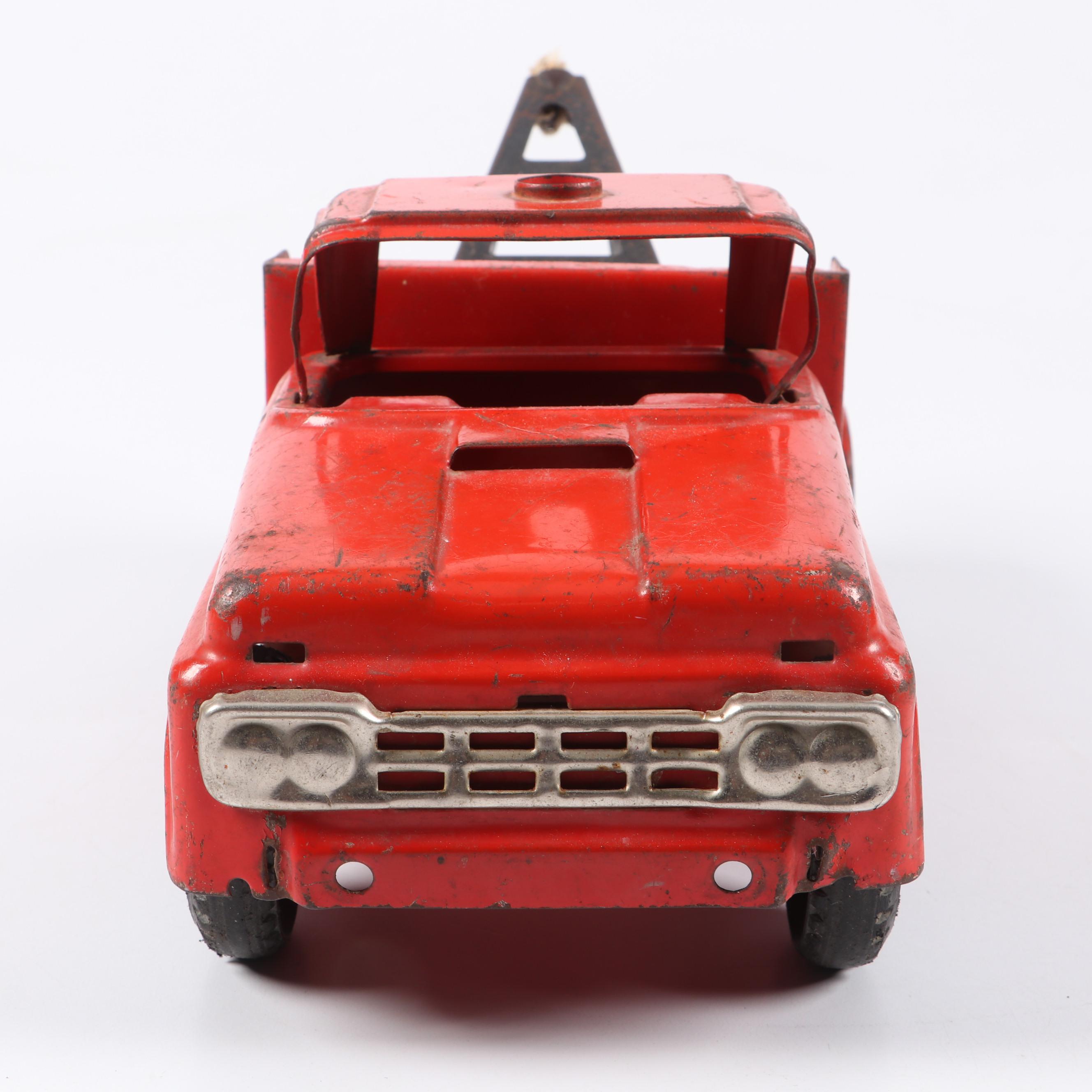 Buddy L Pressed Steel Tow Truck in Original Red Paint, 1950s