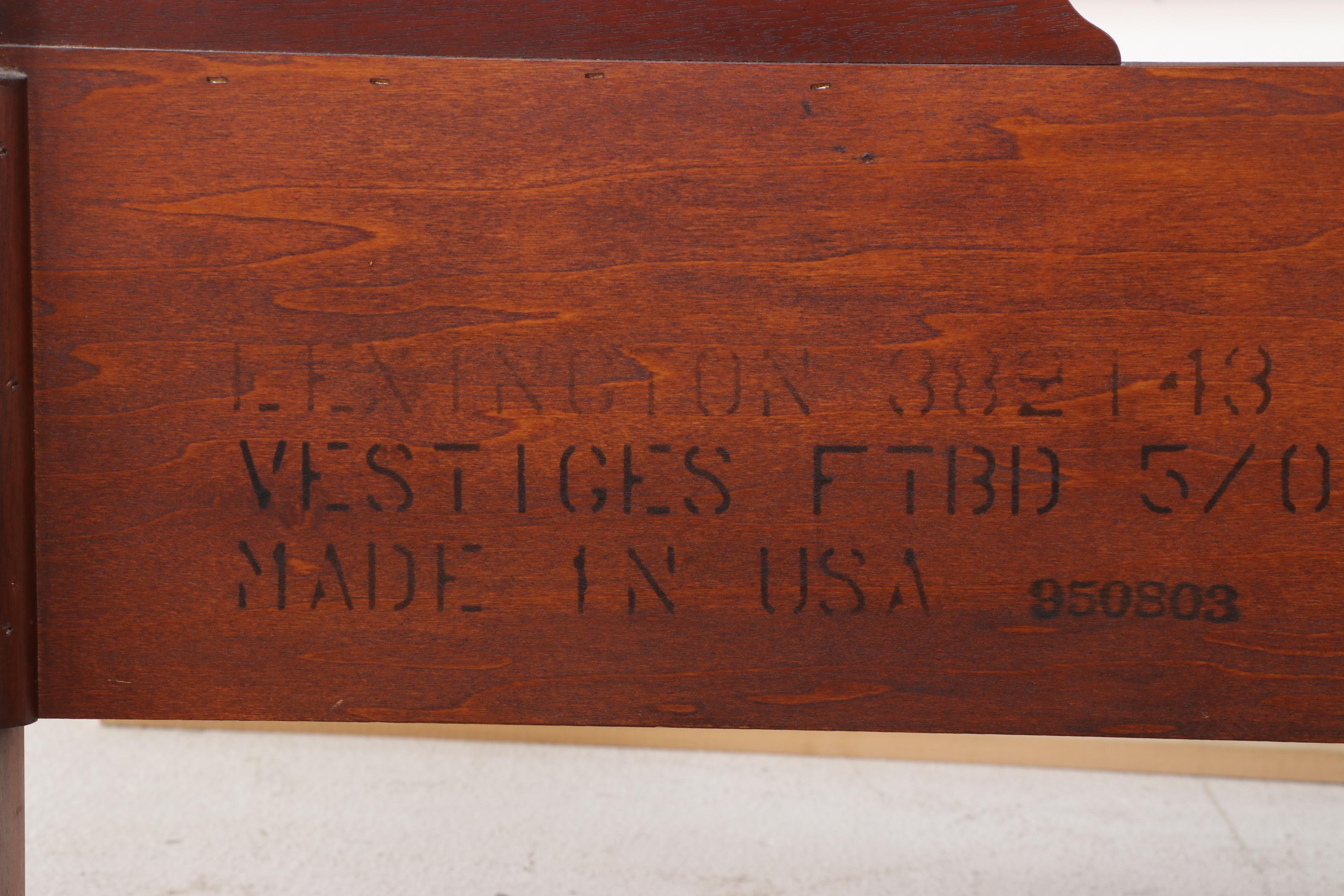 Lexington Vestiges Cherry Queen Size Bed Frame