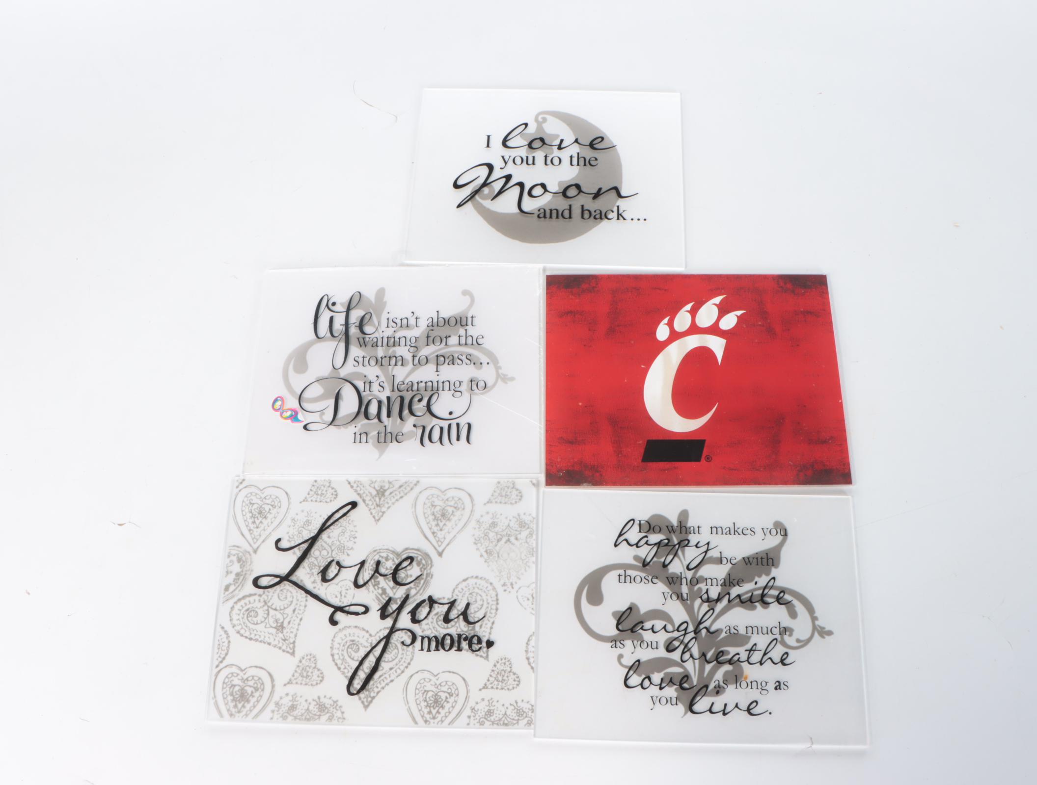 Engineered Wood Easel Sign with Wall-Hanging Signs and Illuminating Décor