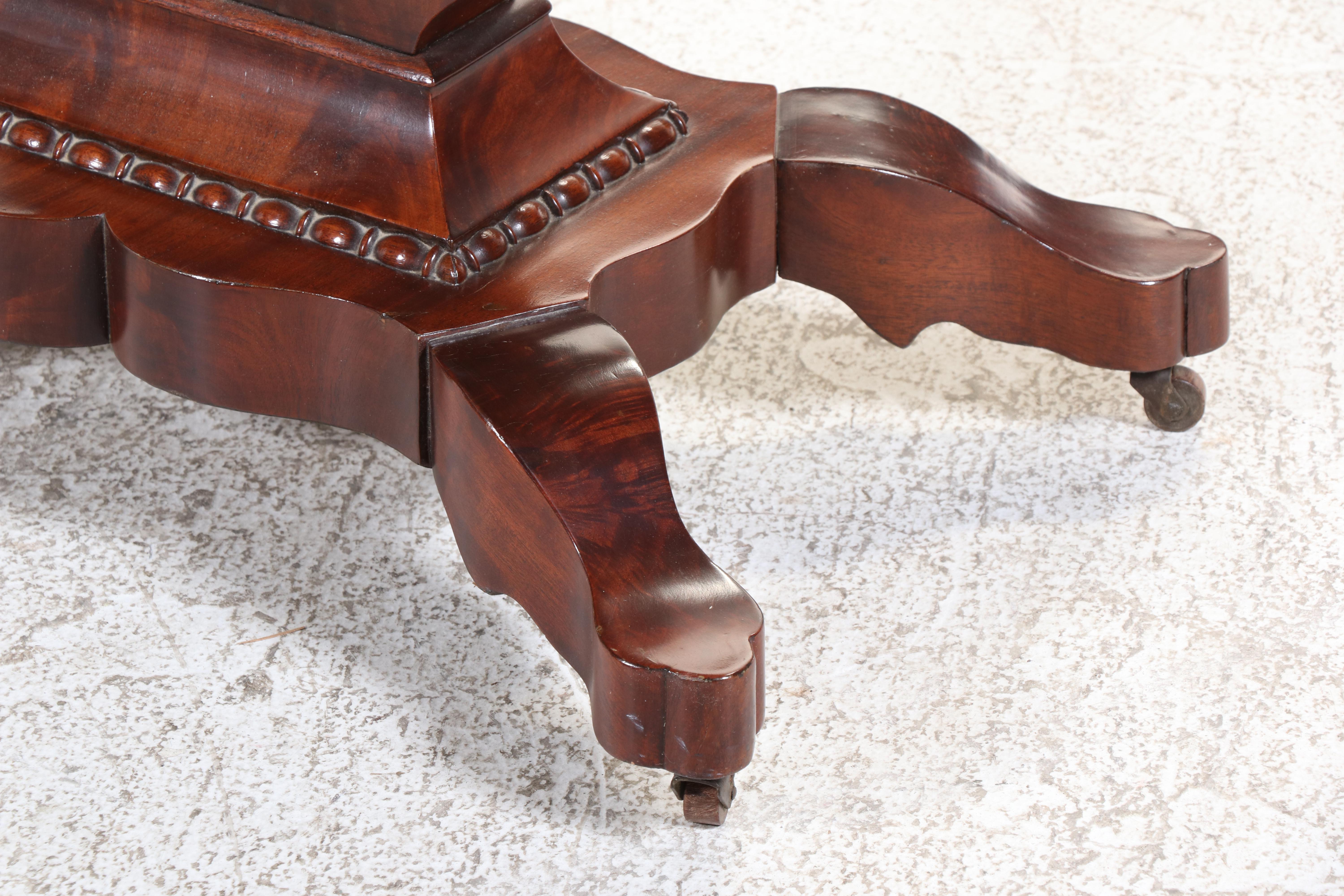 American Empire Flame Mahogany and Marble Top Parlor Table, Mid-19th Century
