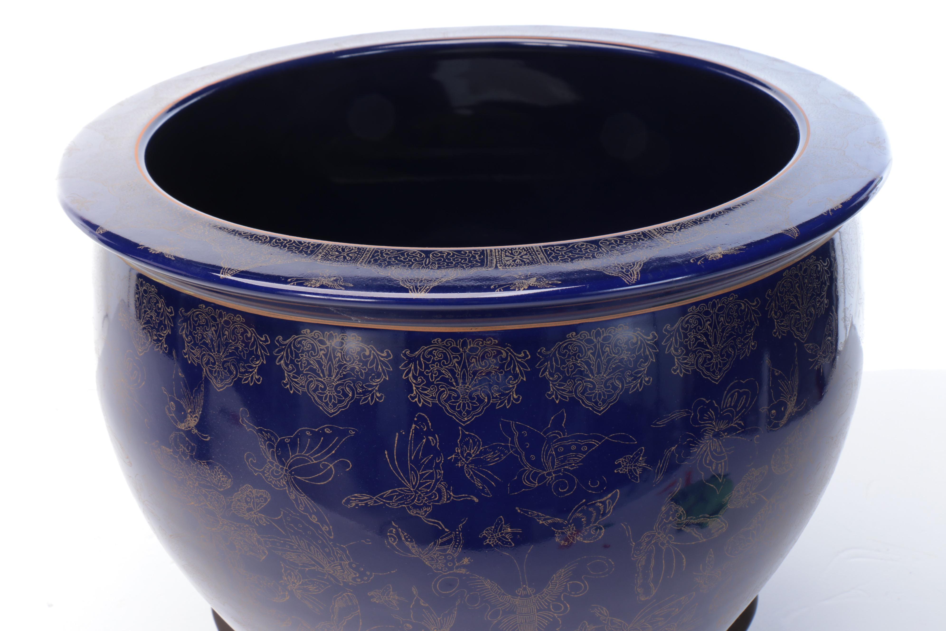 Chinese Cobalt and Gilt Ceramic Urn Table Lamp with Fishbowl Planter