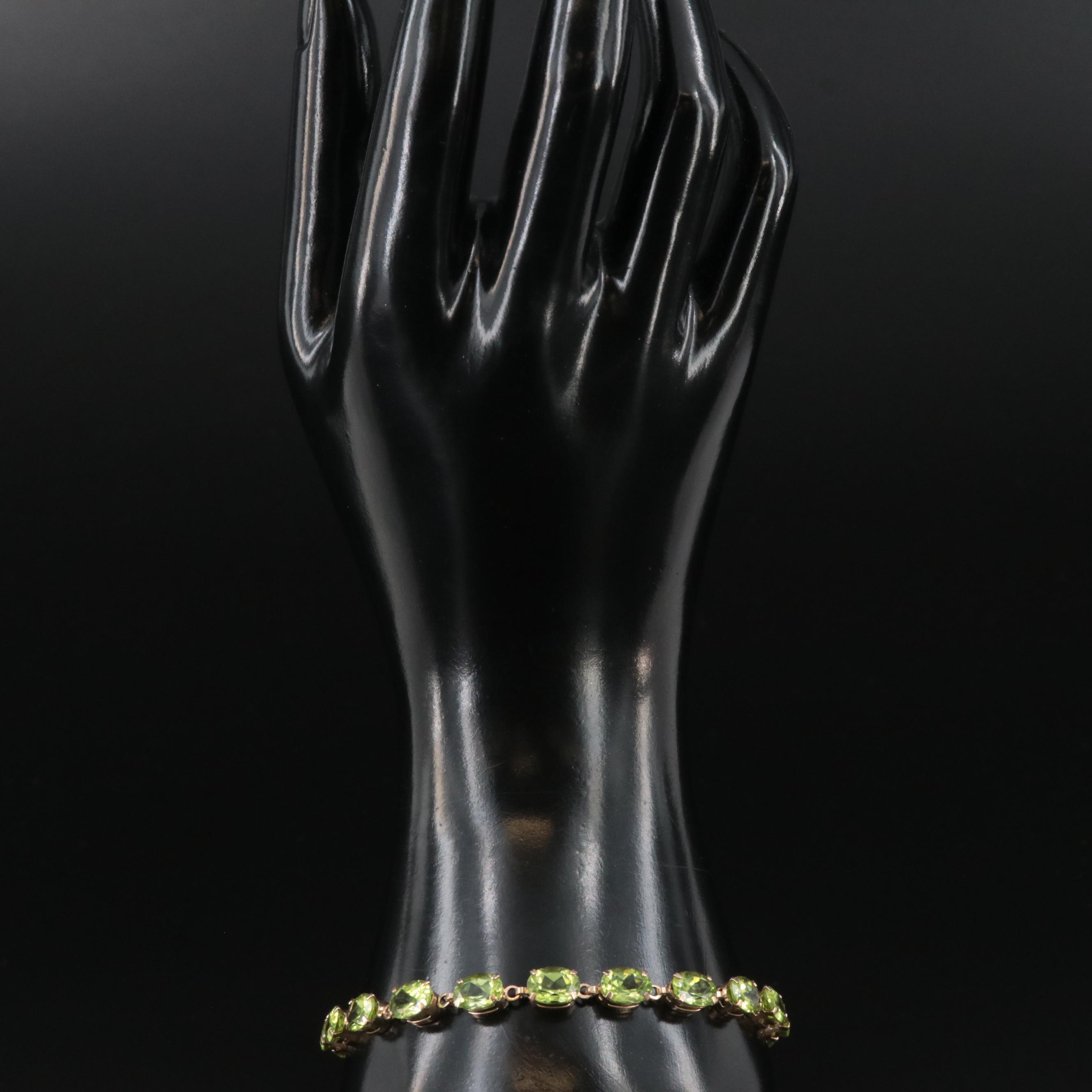 10K Peridot Line Bracelet