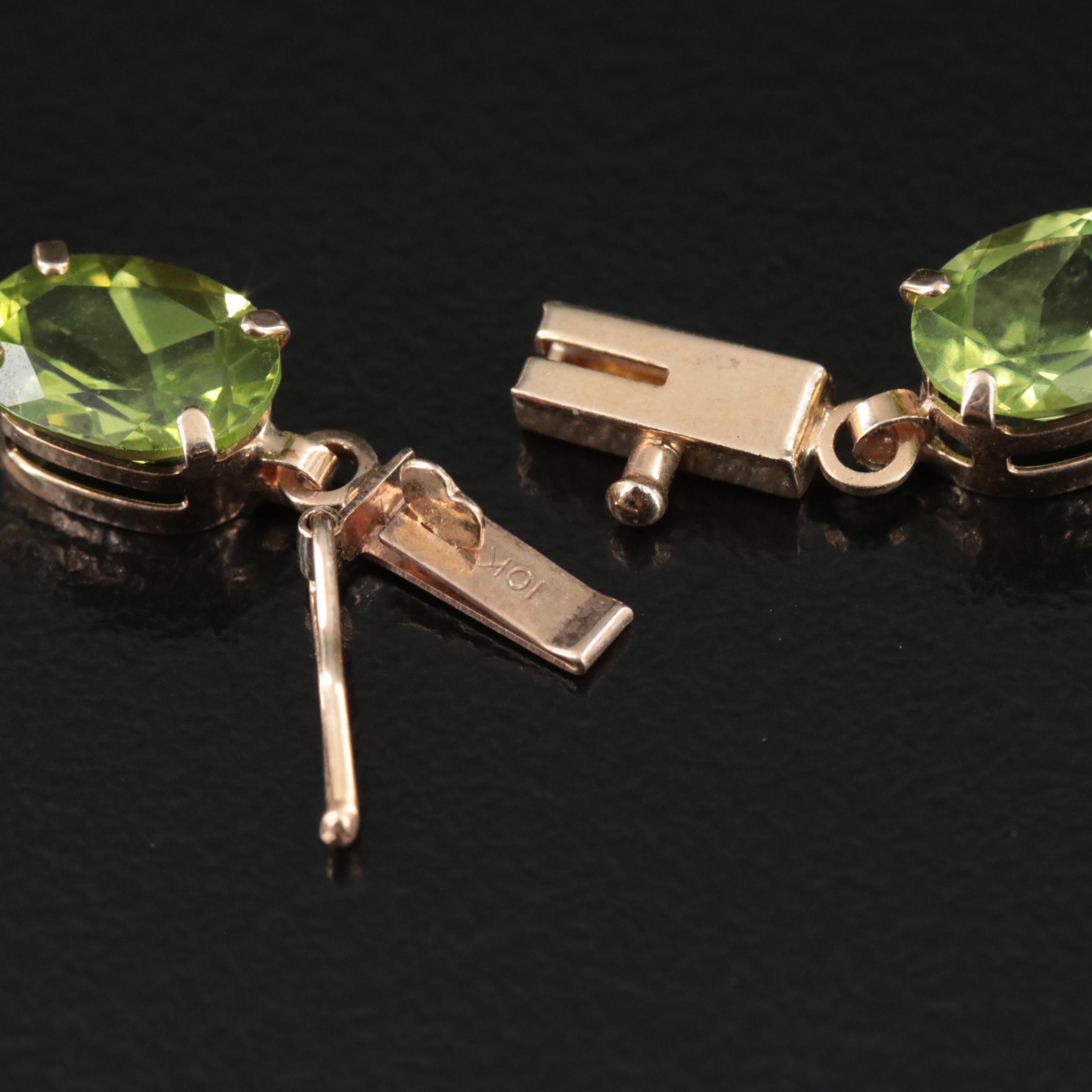 10K Peridot Line Bracelet