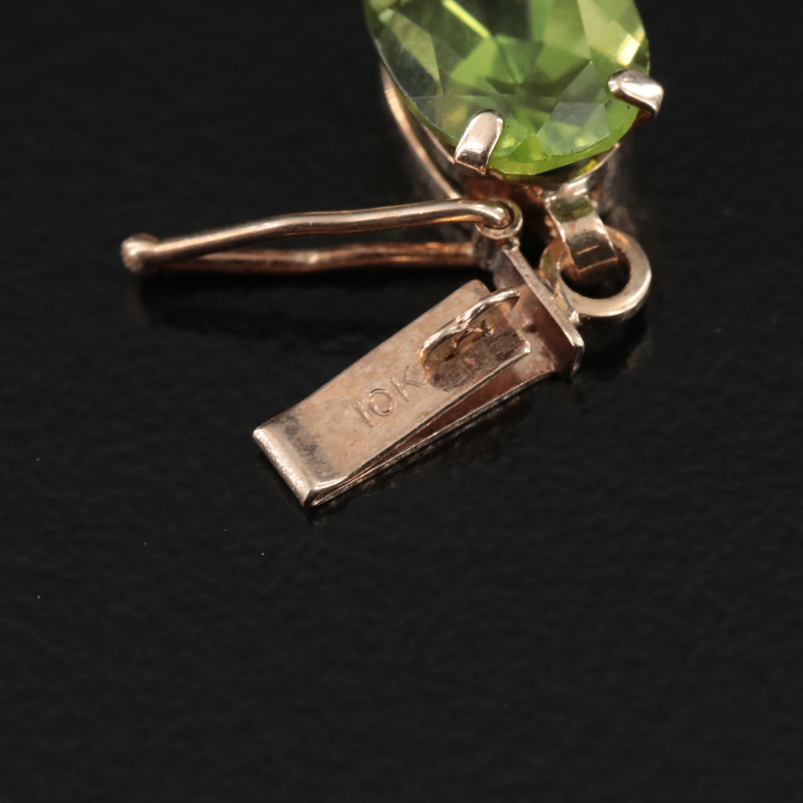 10K Peridot Line Bracelet