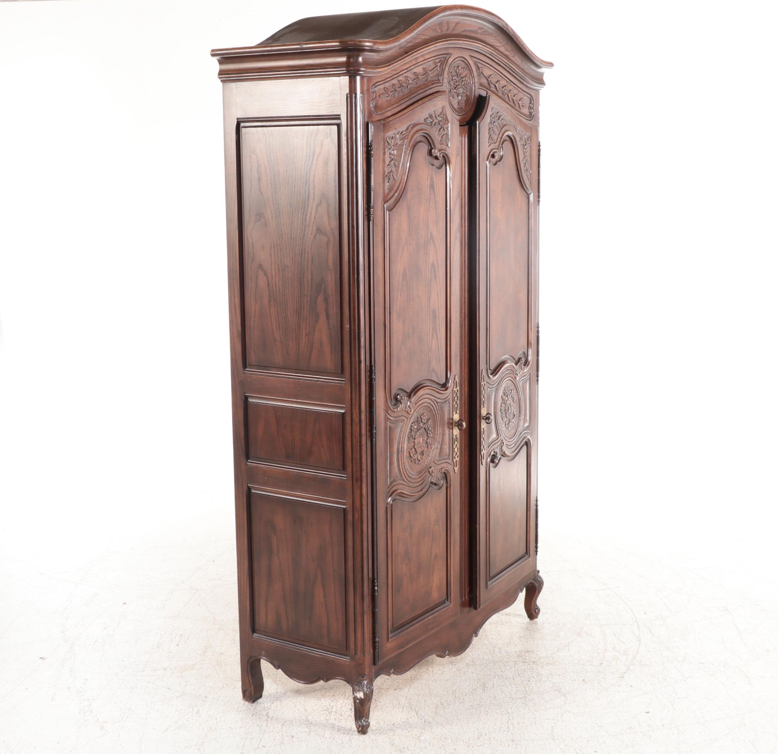 Henredon "Four Centuries" Louis XV Style Carved Oak Armoire, Late 20th Century