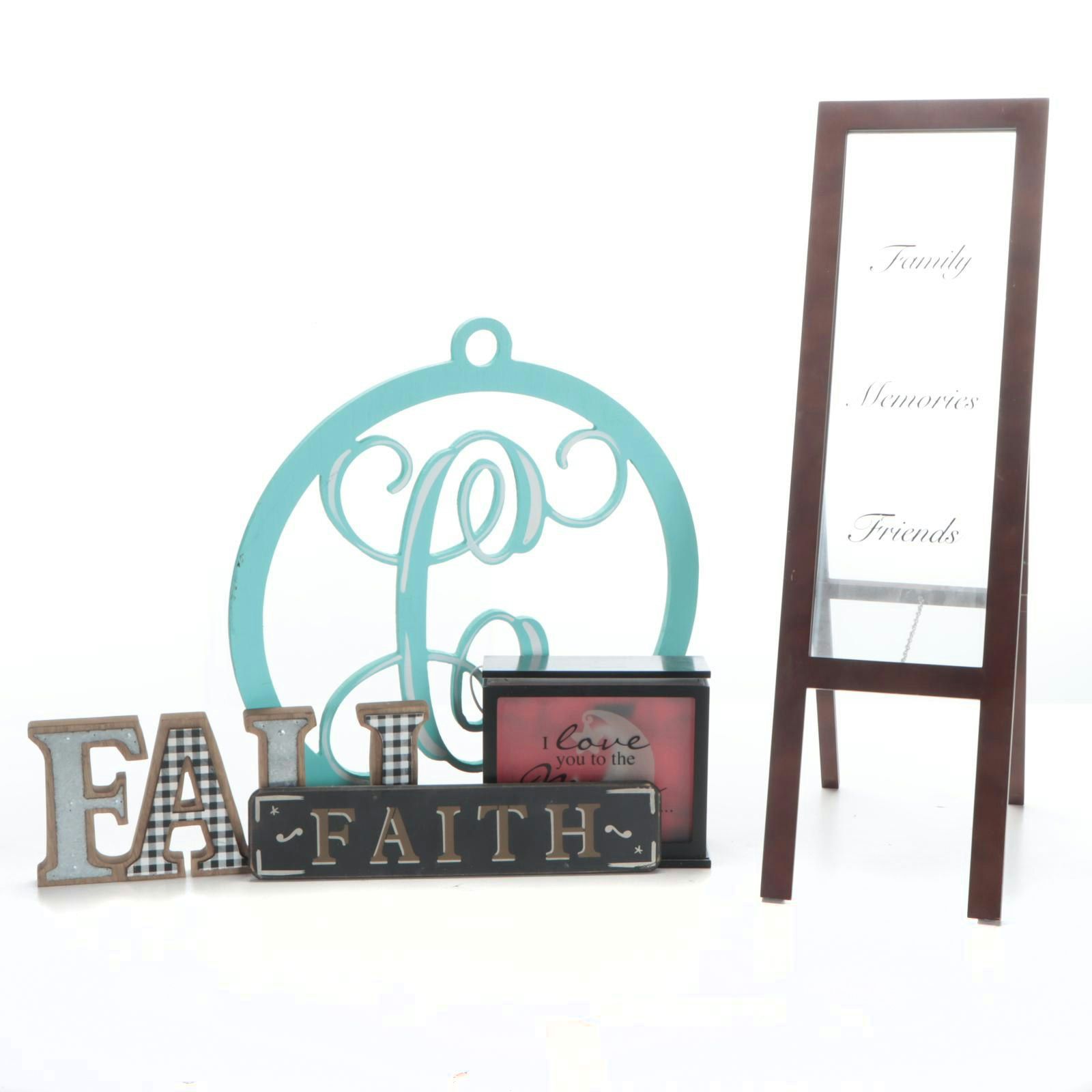 Engineered Wood Easel Sign with Wall-Hanging Signs and Illuminating Décor