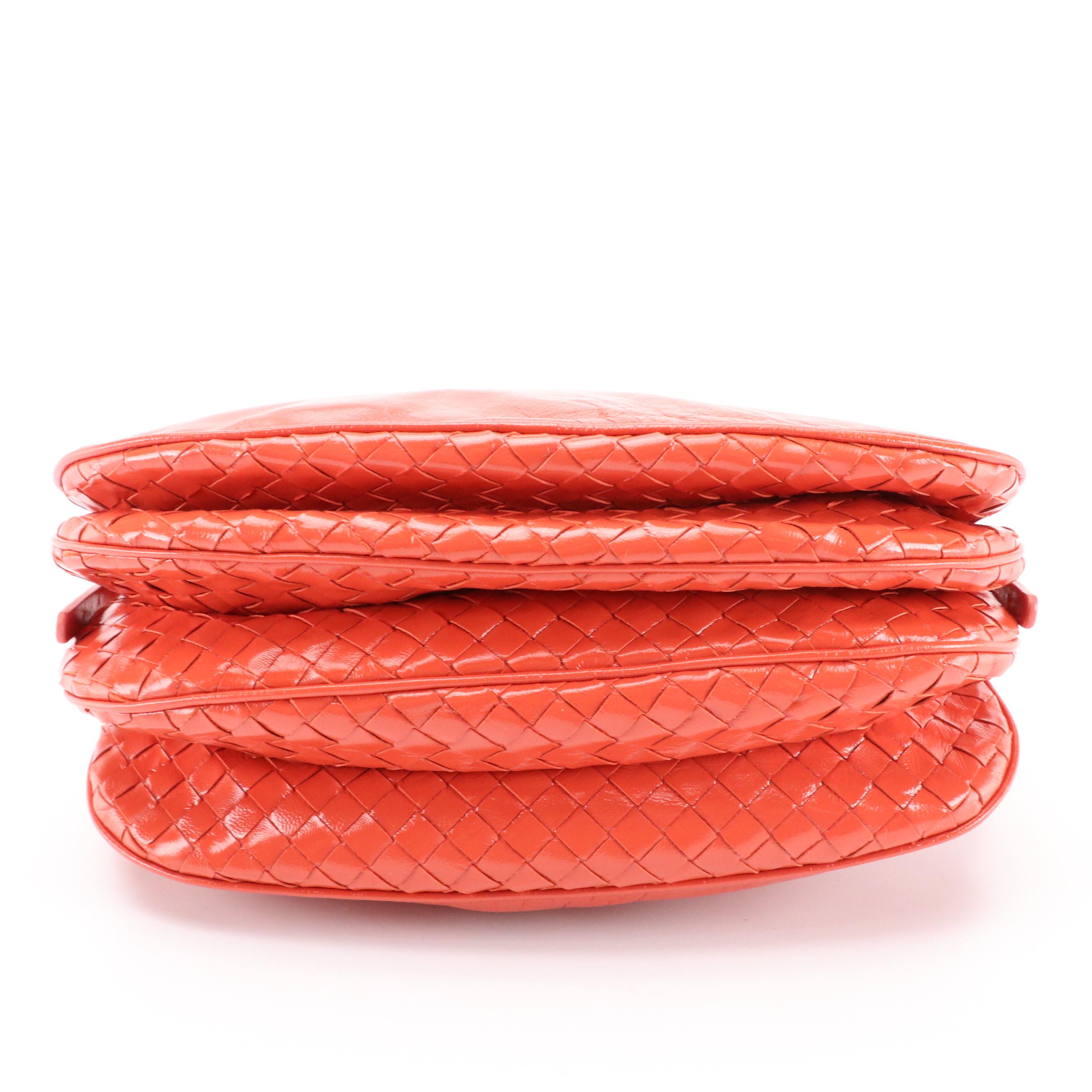 Bottega Veneta Front-Flap Crossbody Bag in Crumpled Coral Patent Leather