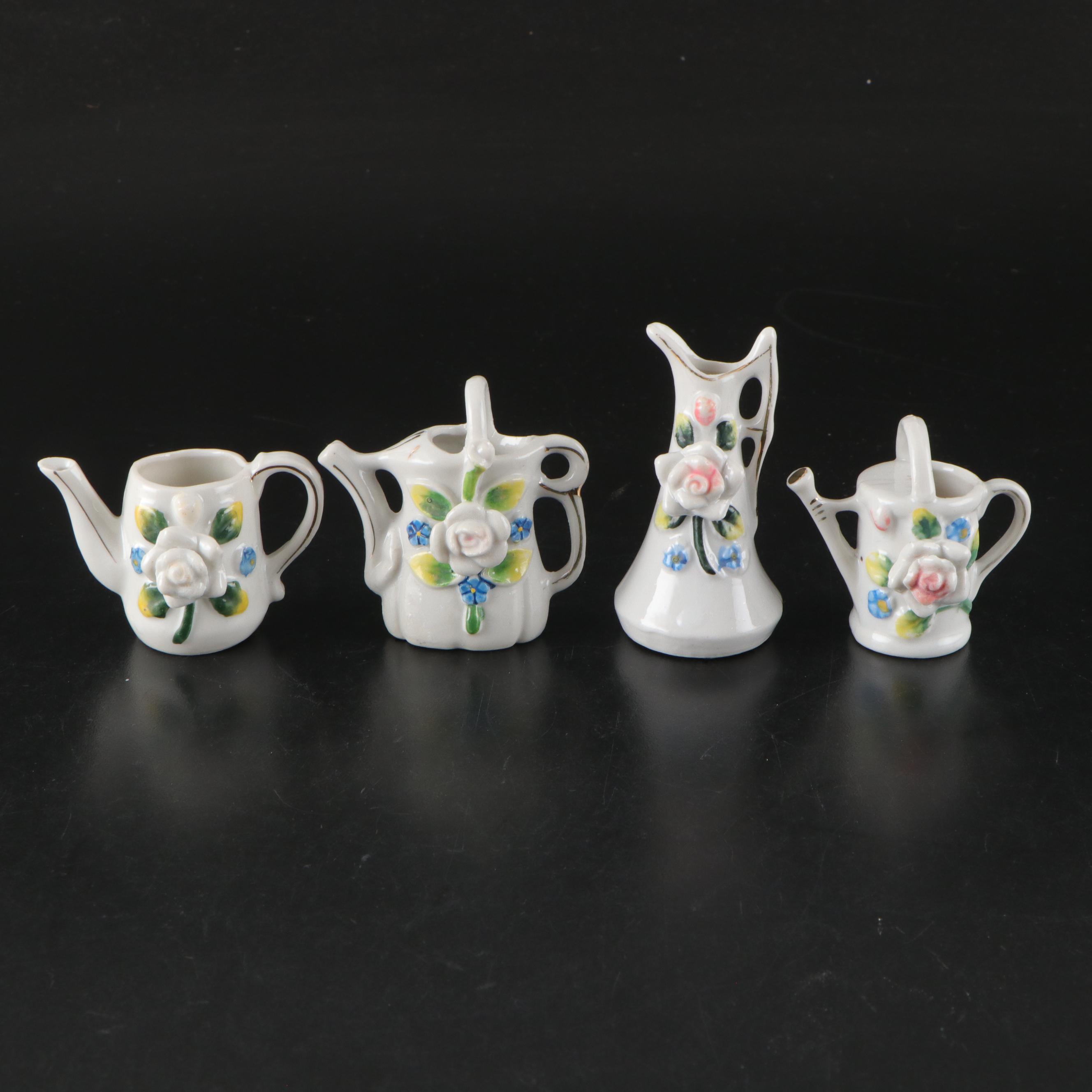 German Glico Bakelite Desk Set In Case with Compacts, Pillboxes, and More Décor