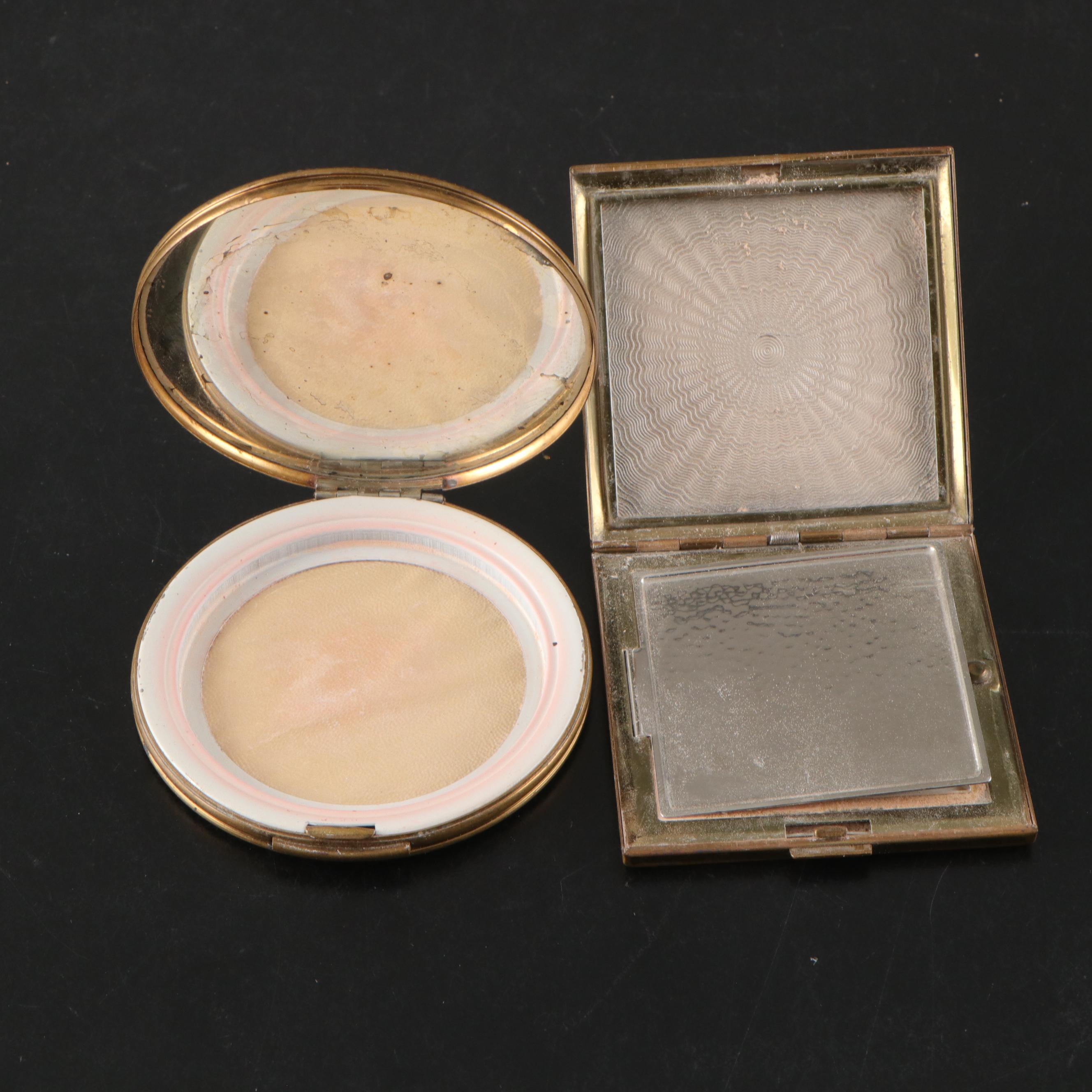 German Glico Bakelite Desk Set In Case with Compacts, Pillboxes, and More Décor