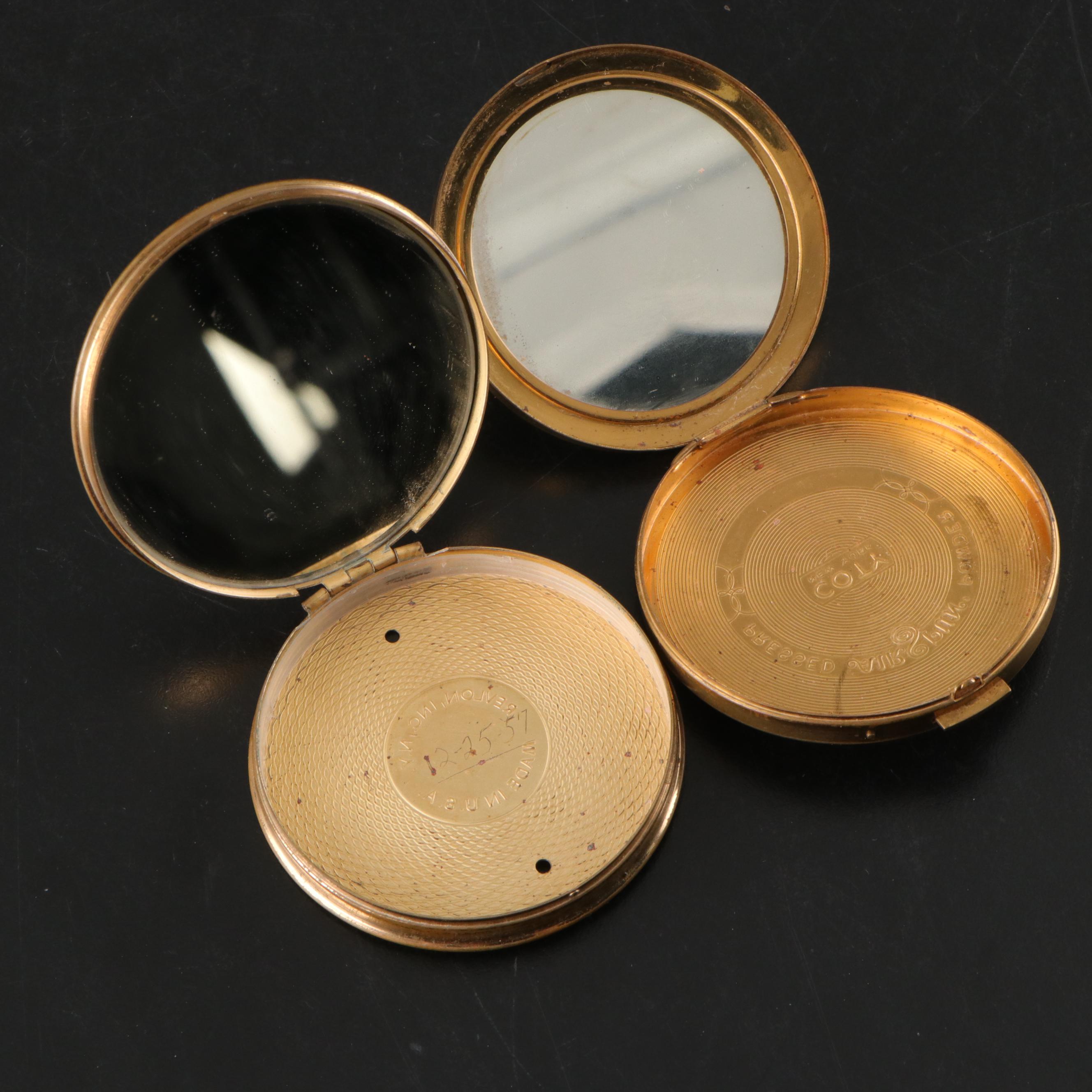 German Glico Bakelite Desk Set In Case with Compacts, Pillboxes, and More Décor