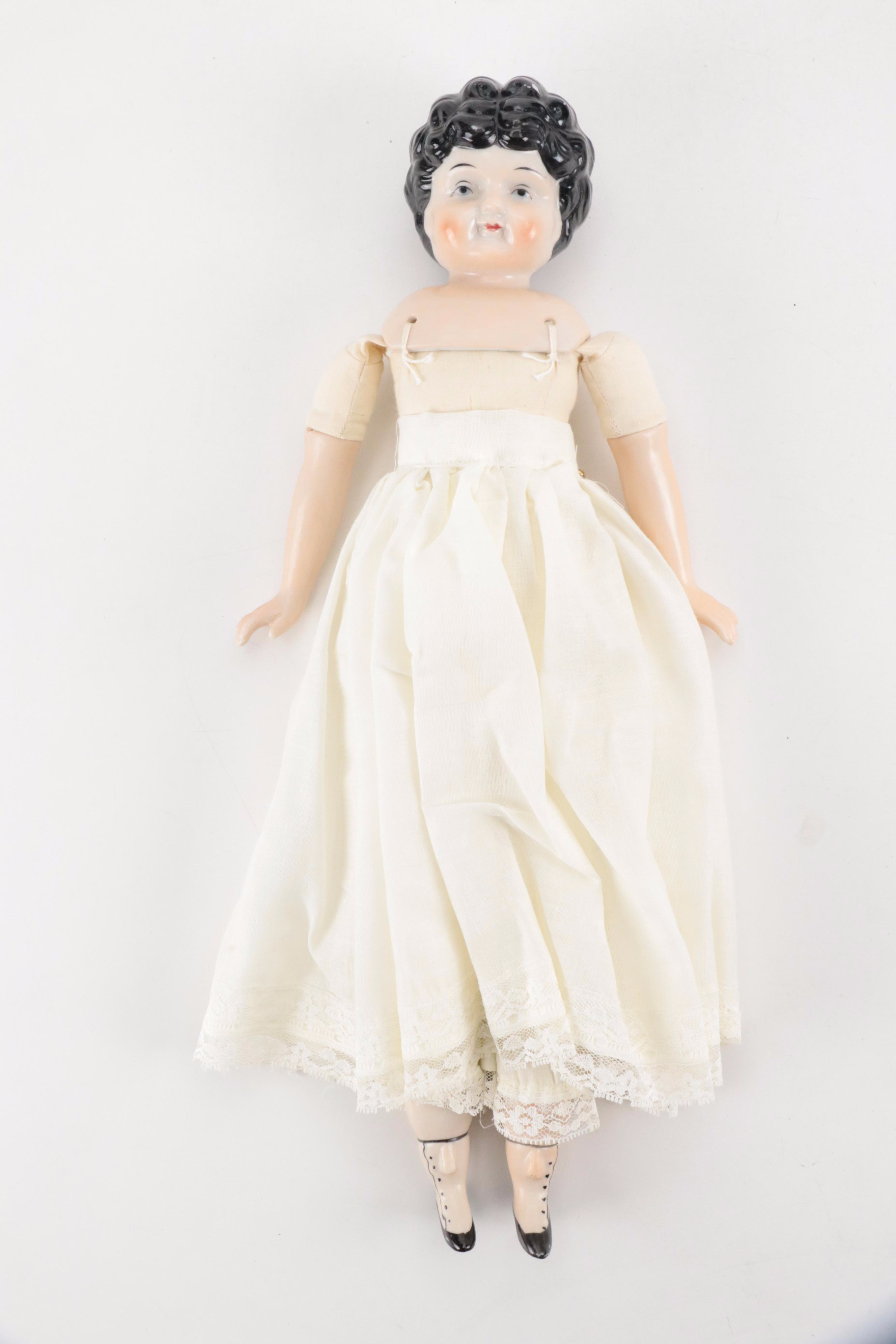 Bye Lo Baby  with China Head Dolls