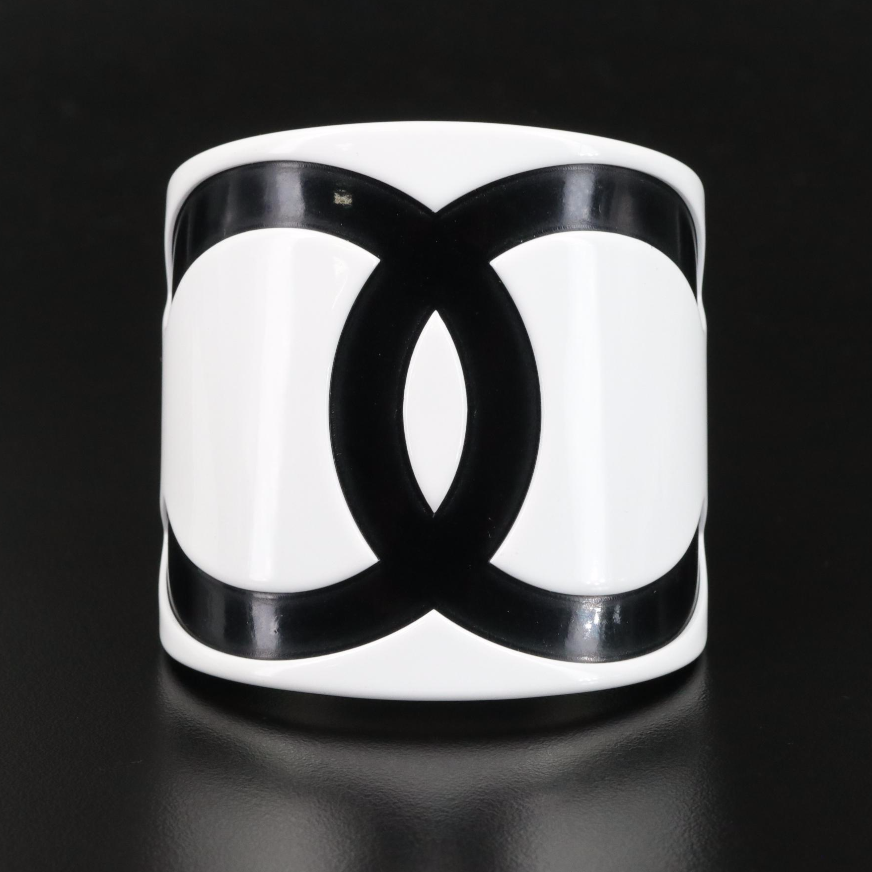 Chanel CC Logo Black and White Resin Cuff