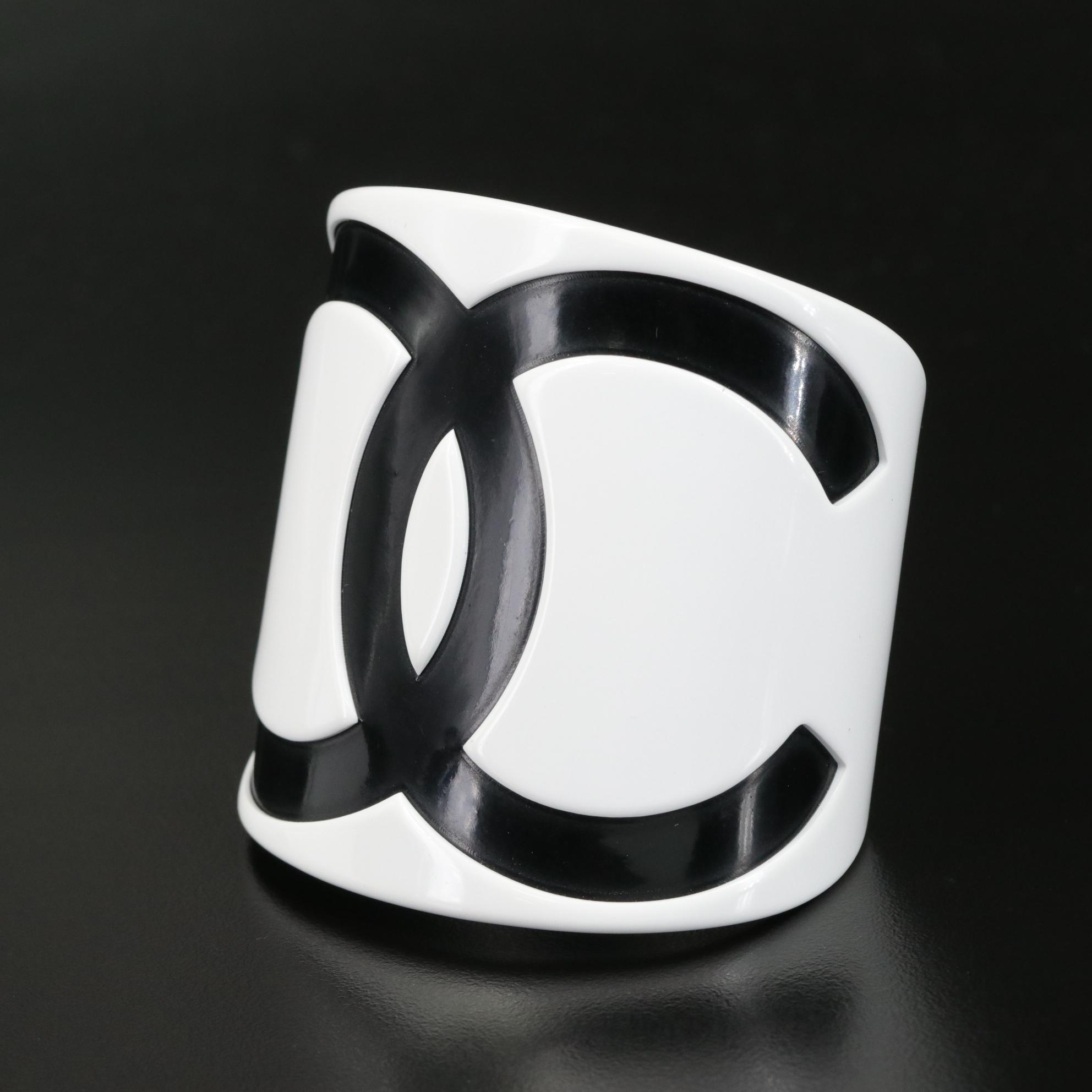 Chanel CC Logo Black and White Resin Cuff