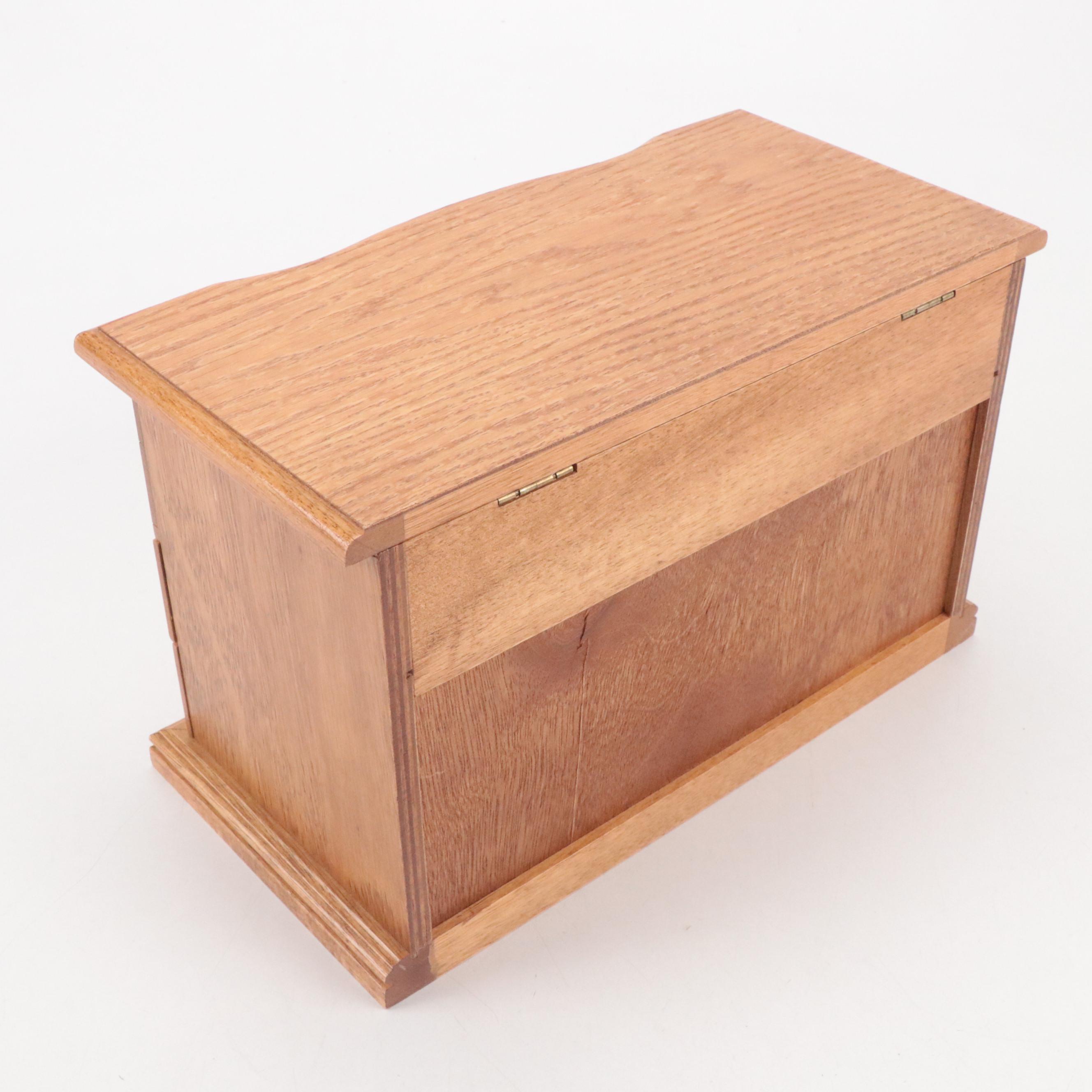 Oak Jewelry Box with Brass Pulls