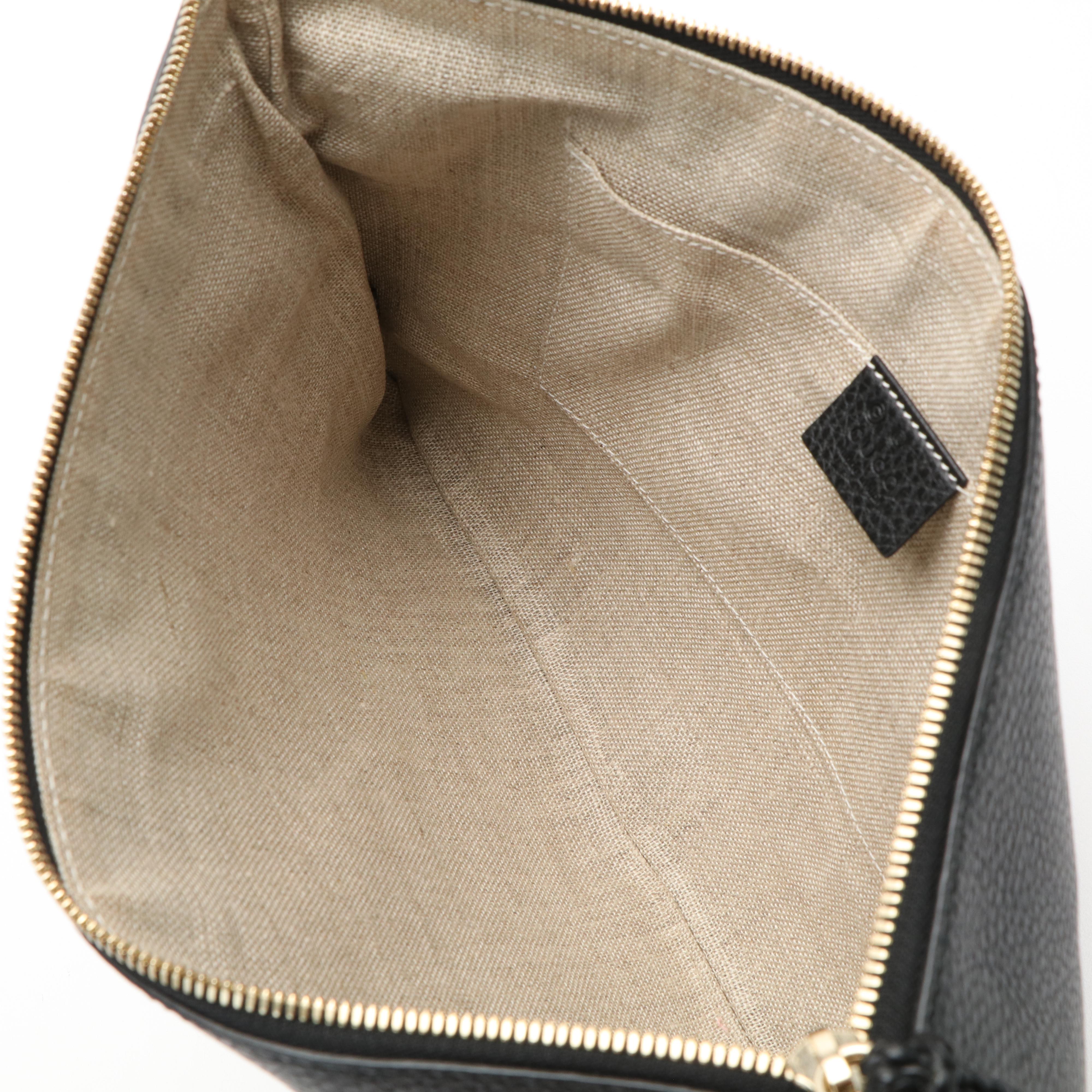 Gucci Bamboo Tassel Clutch Bag in Black Pebbled Leather