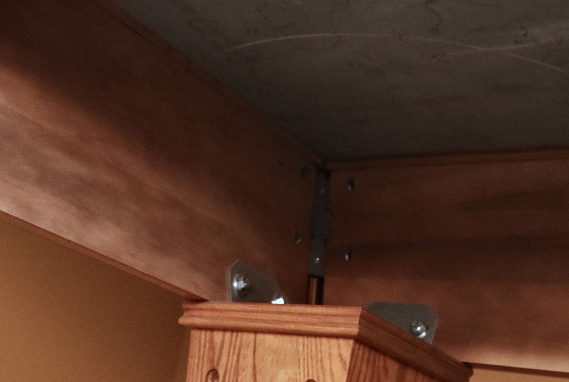 Brunswick "Brookstone II" Oak Pool Table and Accessories