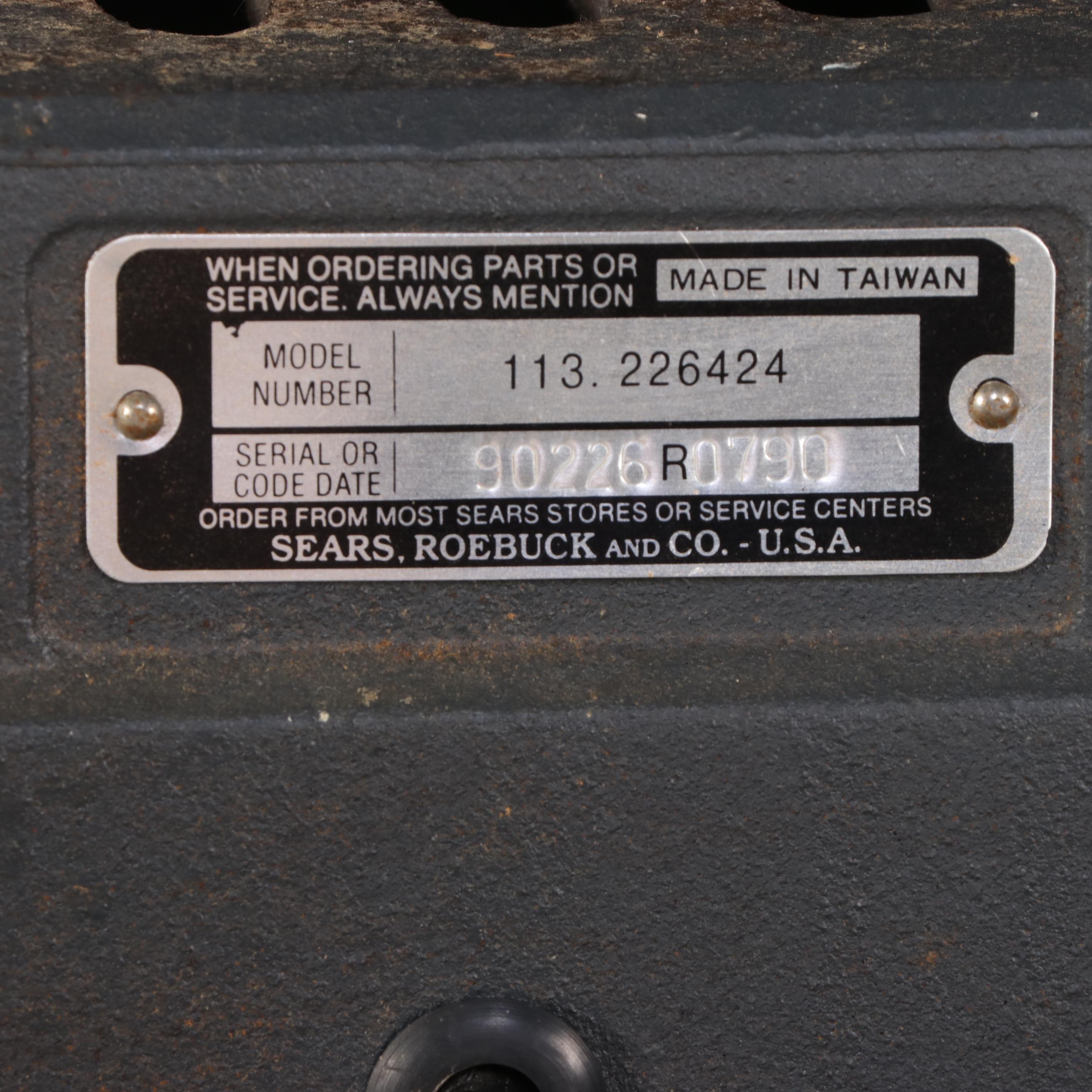 Craftsman 113226424 4" Motorized Belt and 6" Disc Sander with Wooden Stand