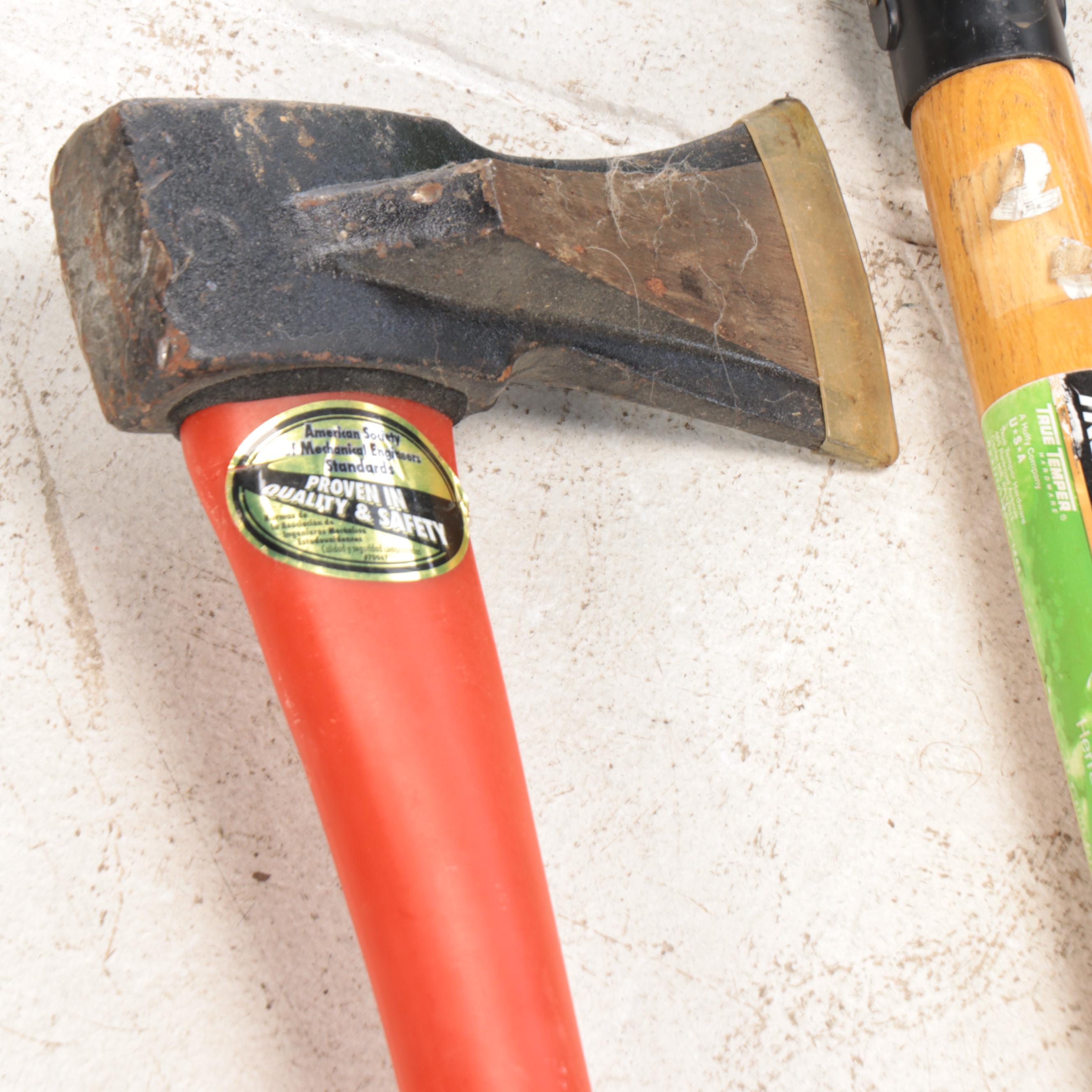 Scotts AccuGreen 2000 Seed Spreader, Rakes, Shears, and More Garden Tools