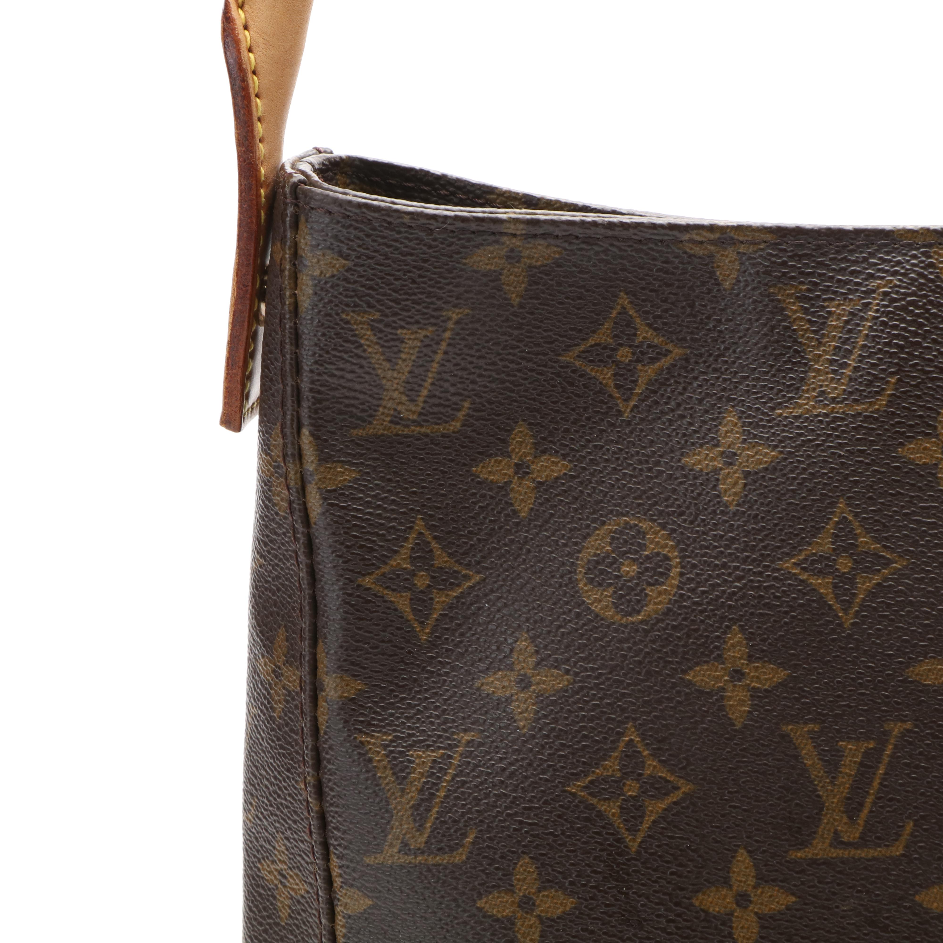 Louis Vuitton Looping MM Shoulder Bag in Monogram Canvas