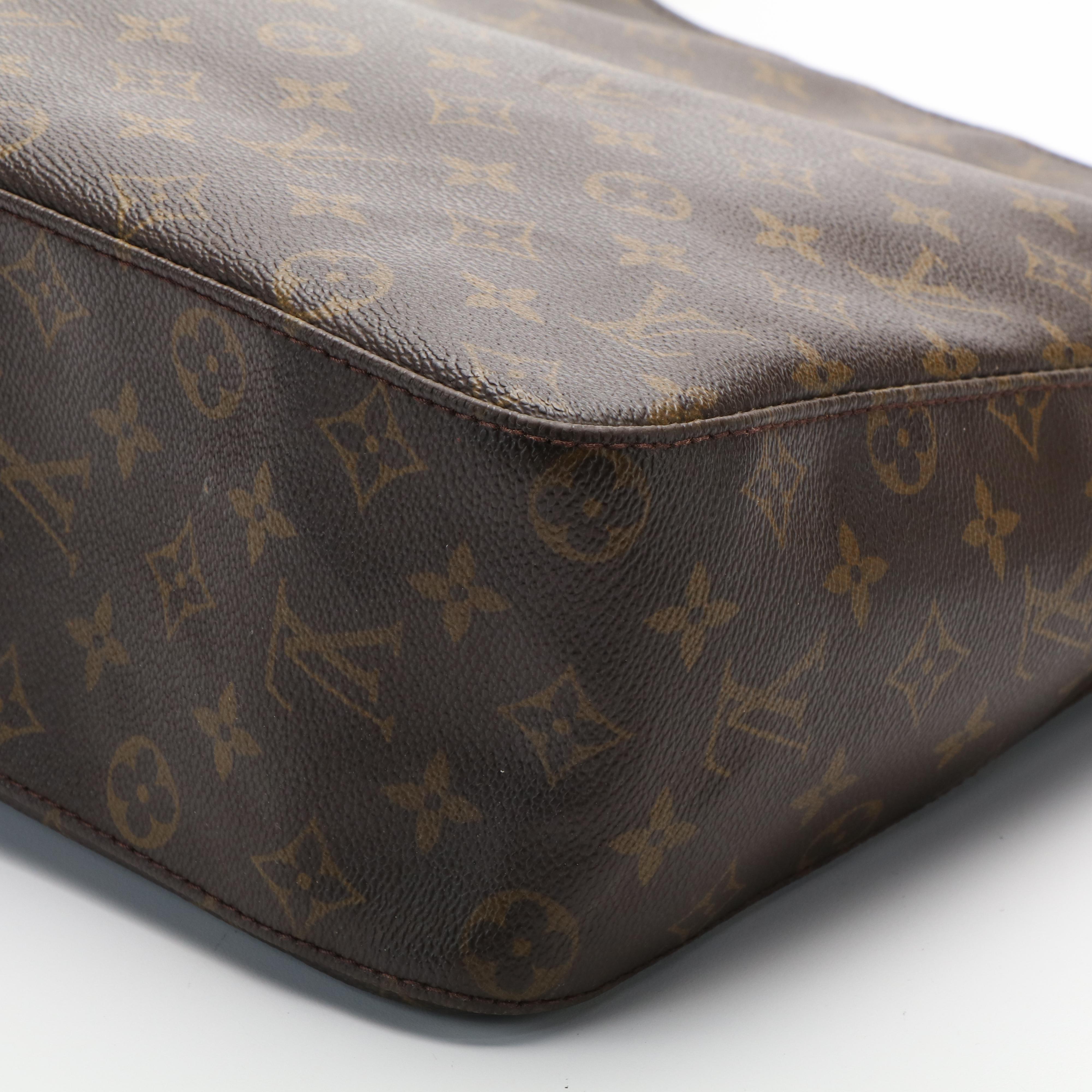 Louis Vuitton Looping MM Shoulder Bag in Monogram Canvas