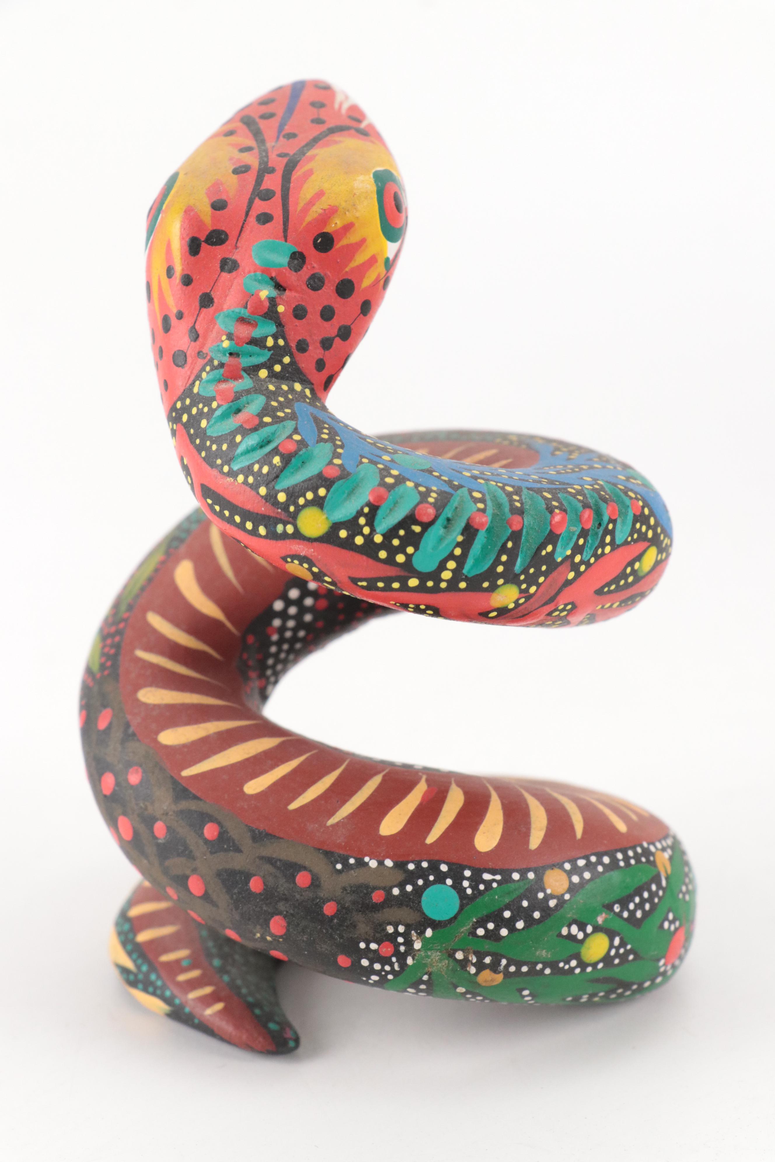 Mexican Oaxacan Handcrafted Papier-Mâché Figurines with Other Décor