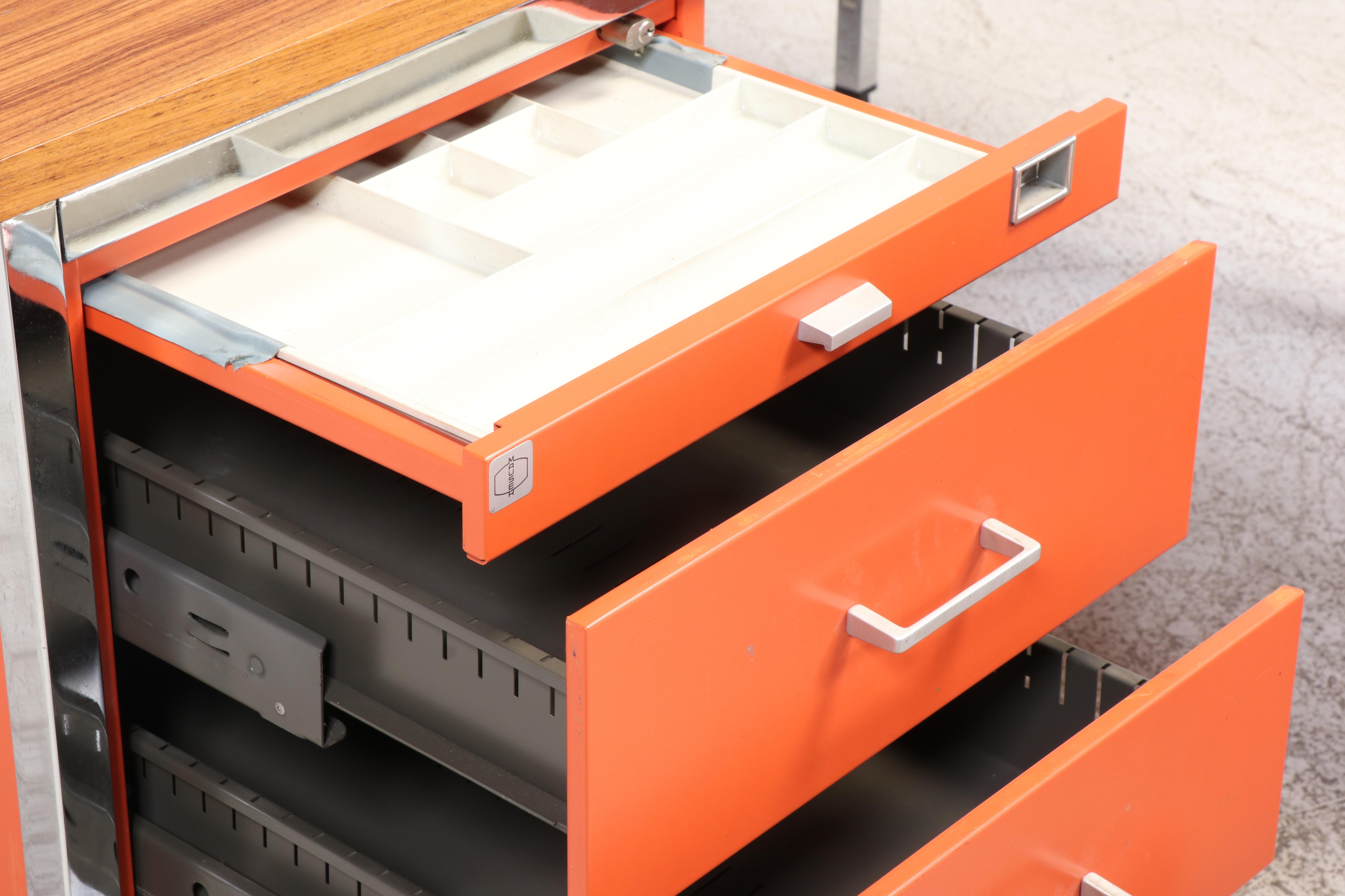 Mauser German Mid Century Modern Wood Top L-Shaped Desk, 1960s