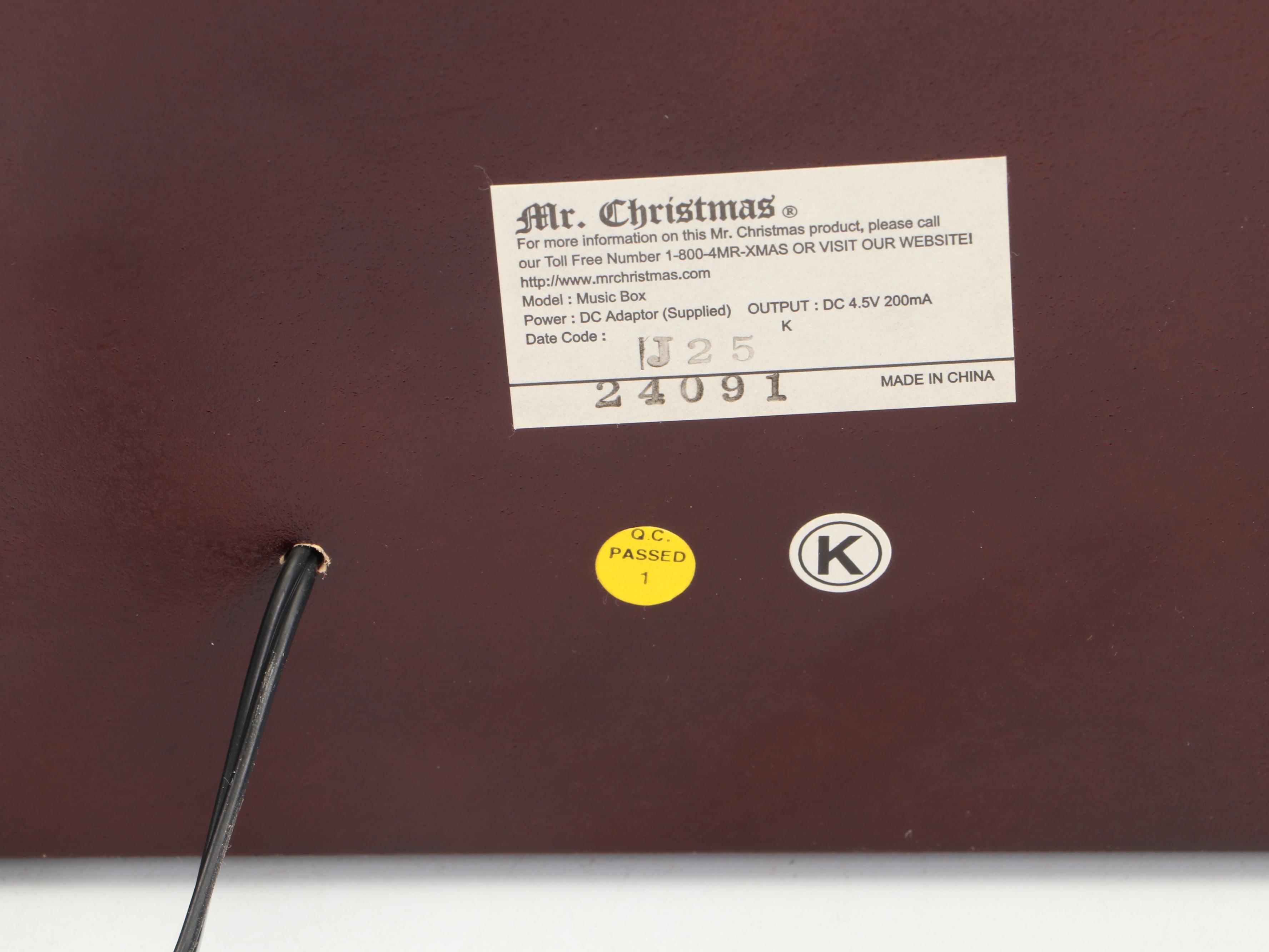 Mr. Christmas Animated Music Box with Changeable Discs and Miniature Diorama