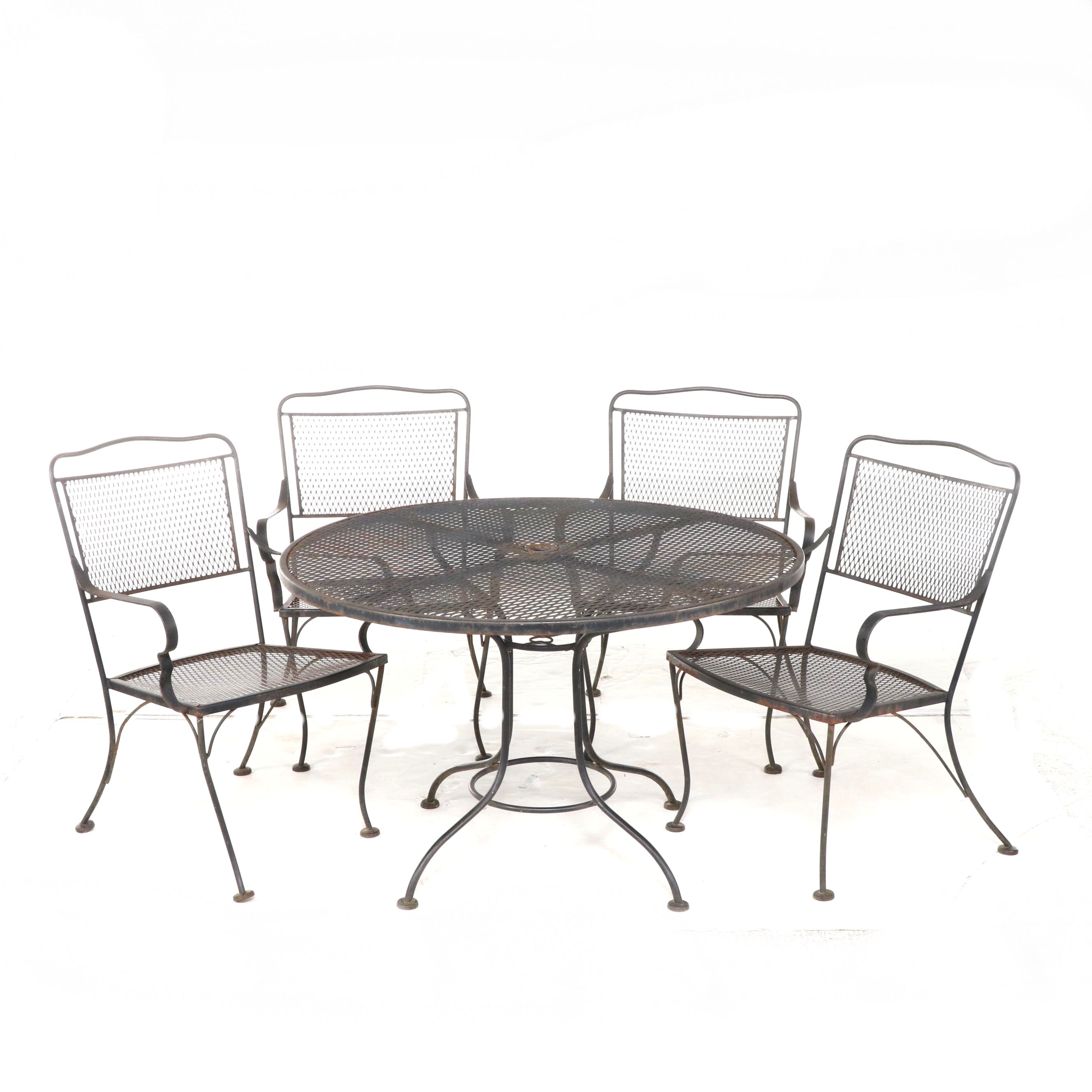 Five-Piece Modernist Iron & Wire Mesh Patio Dining Set, Mid to Late 20th Century