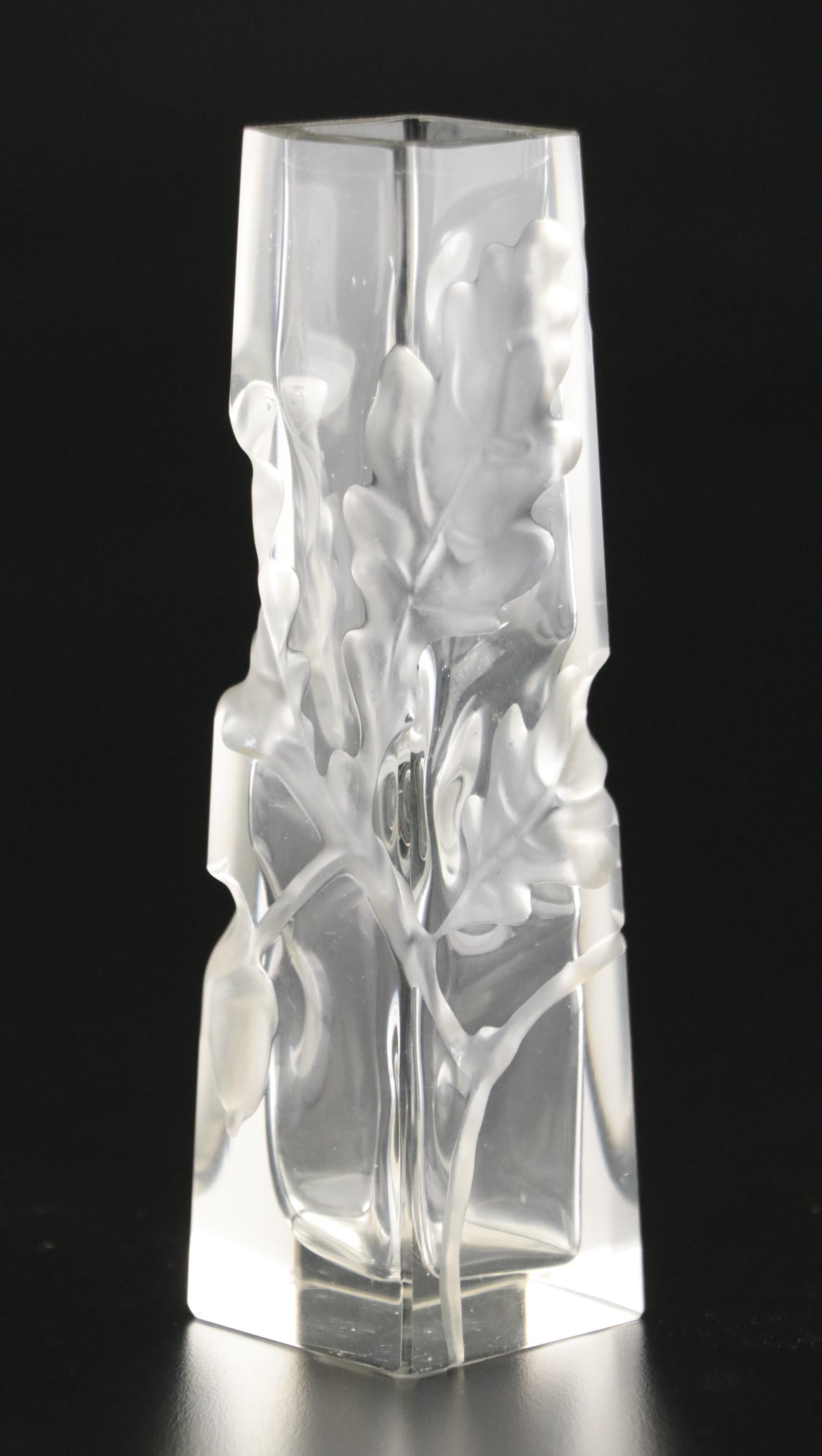 Antique Moser Intaglio Bud Vase With Verlys "Mandarin" Vase, Early 20th Century