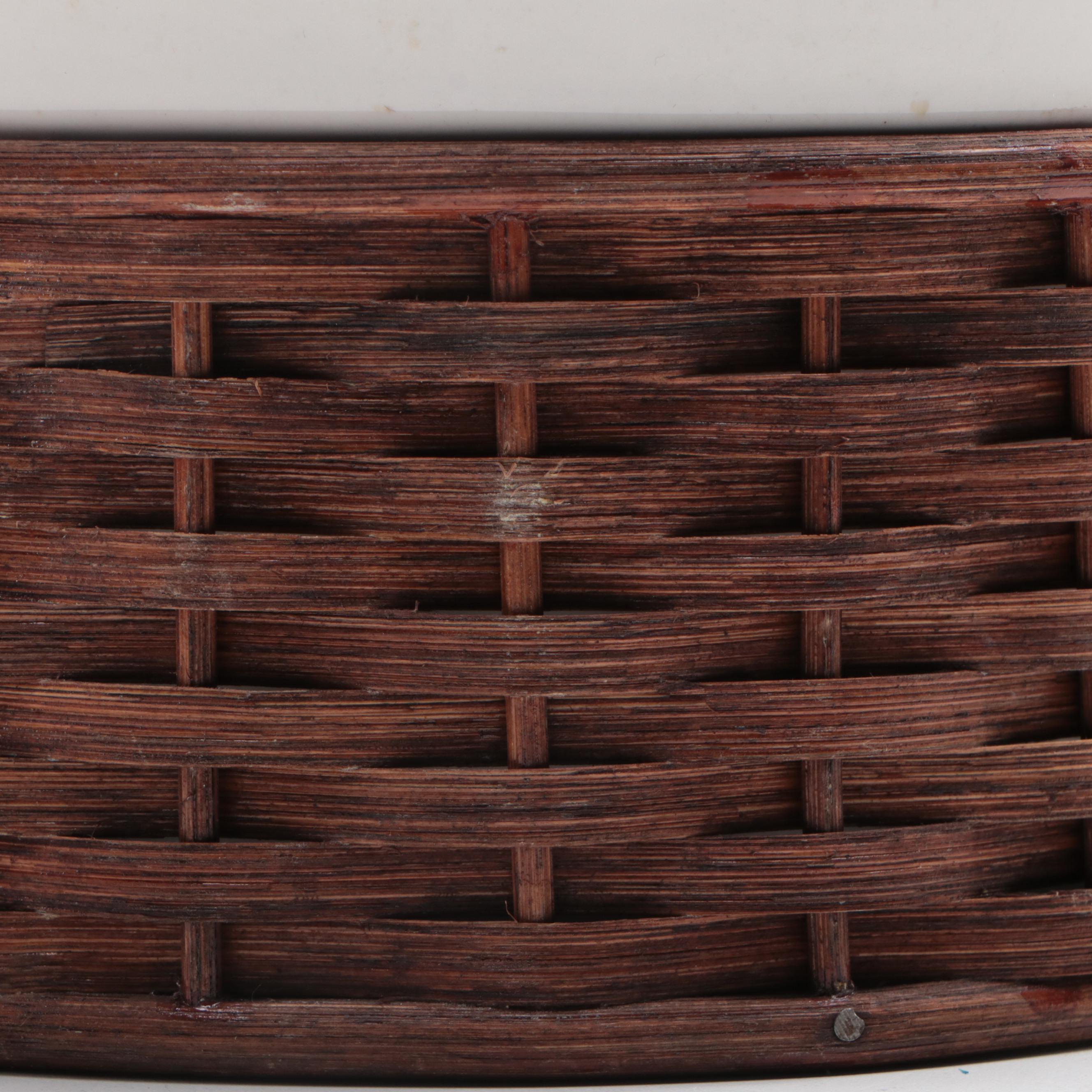 Anchor Hocking and Other Bakeware with Basket Liners