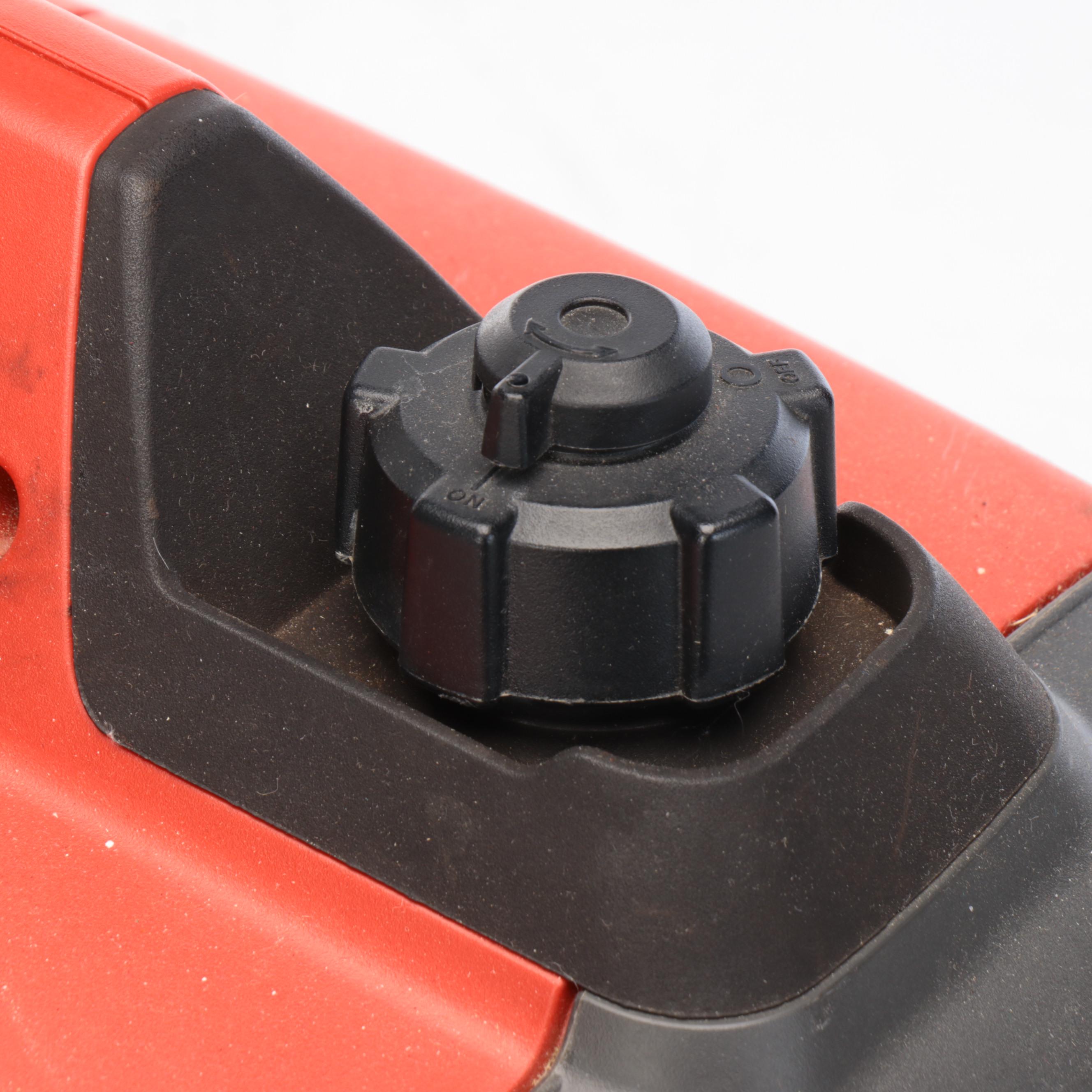 Honda EU2000i 2,000 Watt 120 Volt Inverter Generator