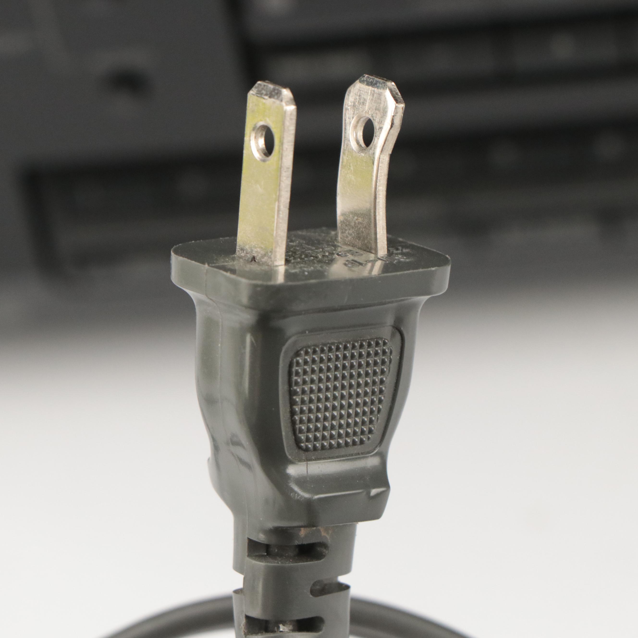 Sony STR-D990 A/V Control Center and CD-C325 Five-Disc CD Player