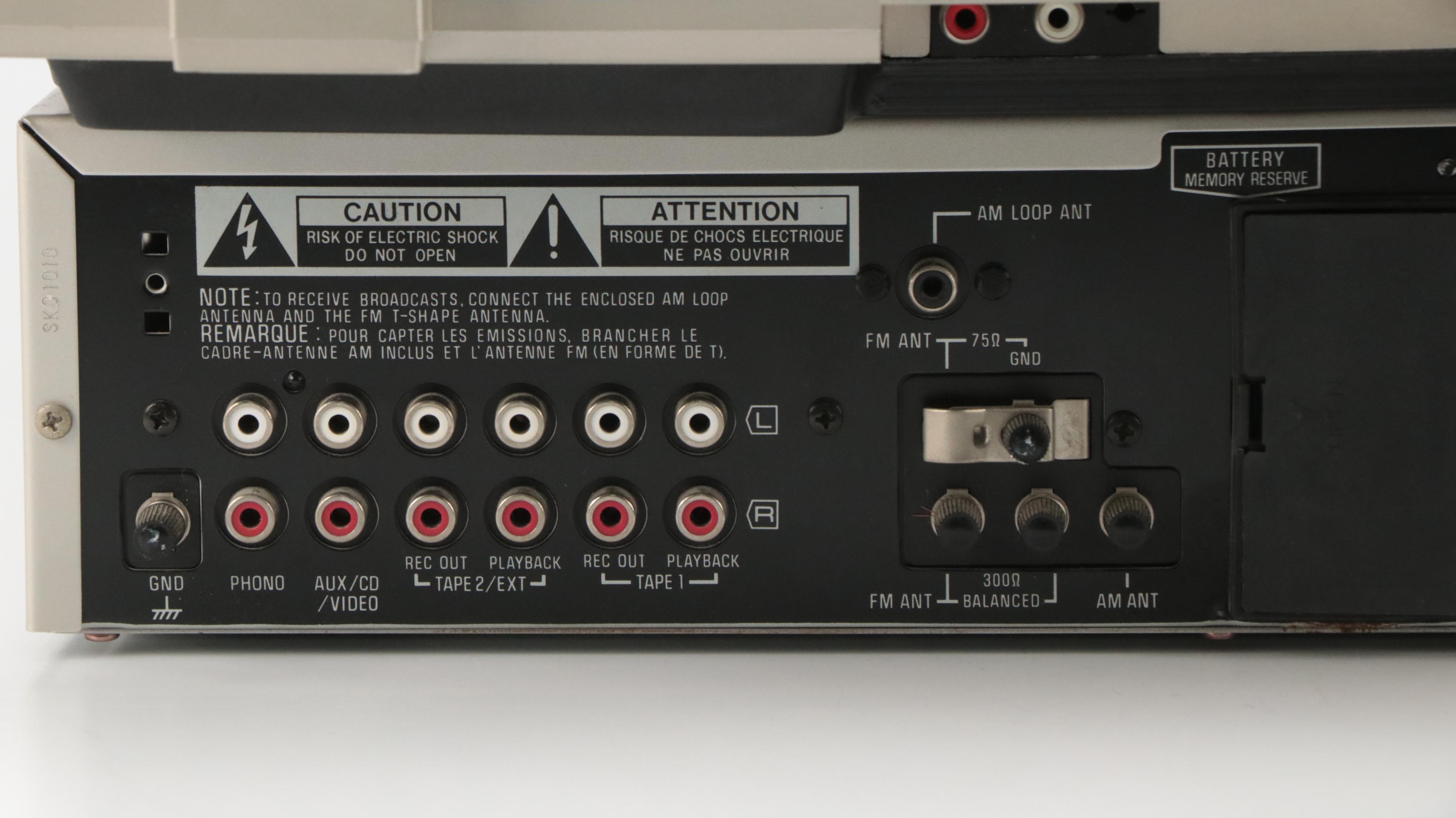 Technics SA-411 FM/AM Stereo Receiver and SL-Q350 Direct Drive Turntable System