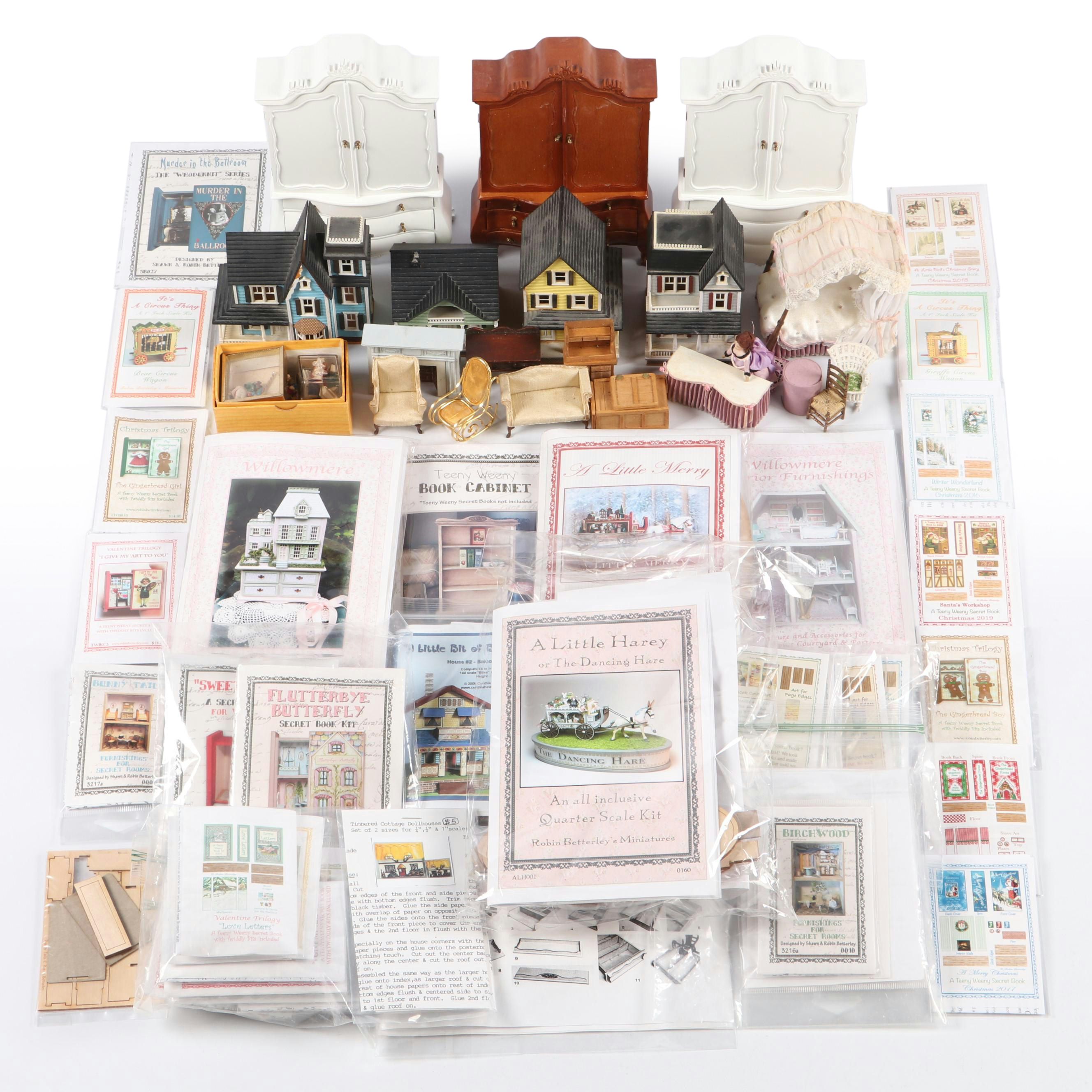 Millie August "Sweet Pea" Micro House with Other Miniatures and Doll Furniture