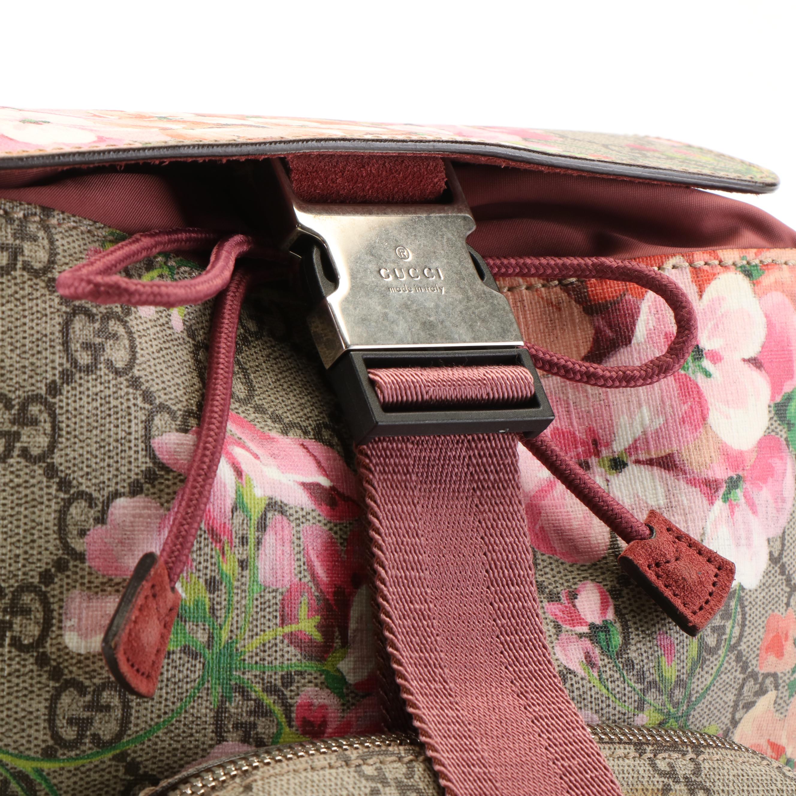 Gucci Blooms GG Supreme  Monogram Single Buckle Backpack