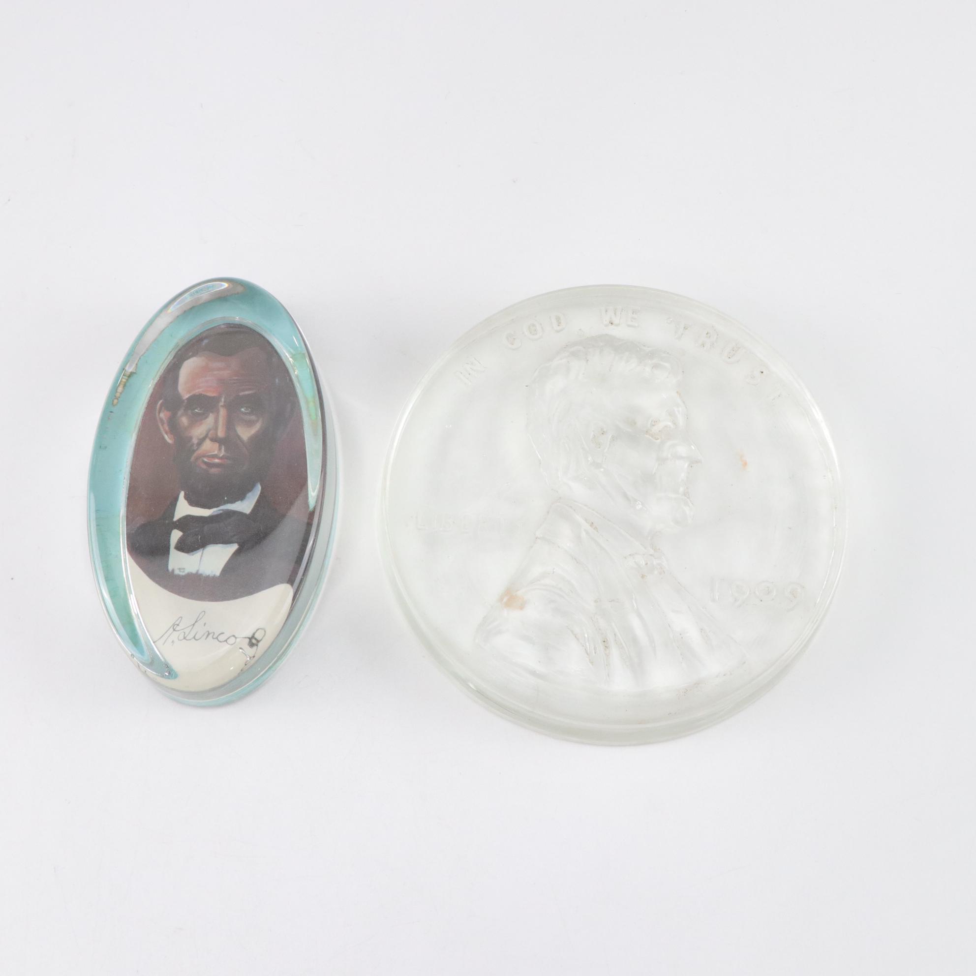 Abraham Lincoln Collection Featuring Figurines and Portraits