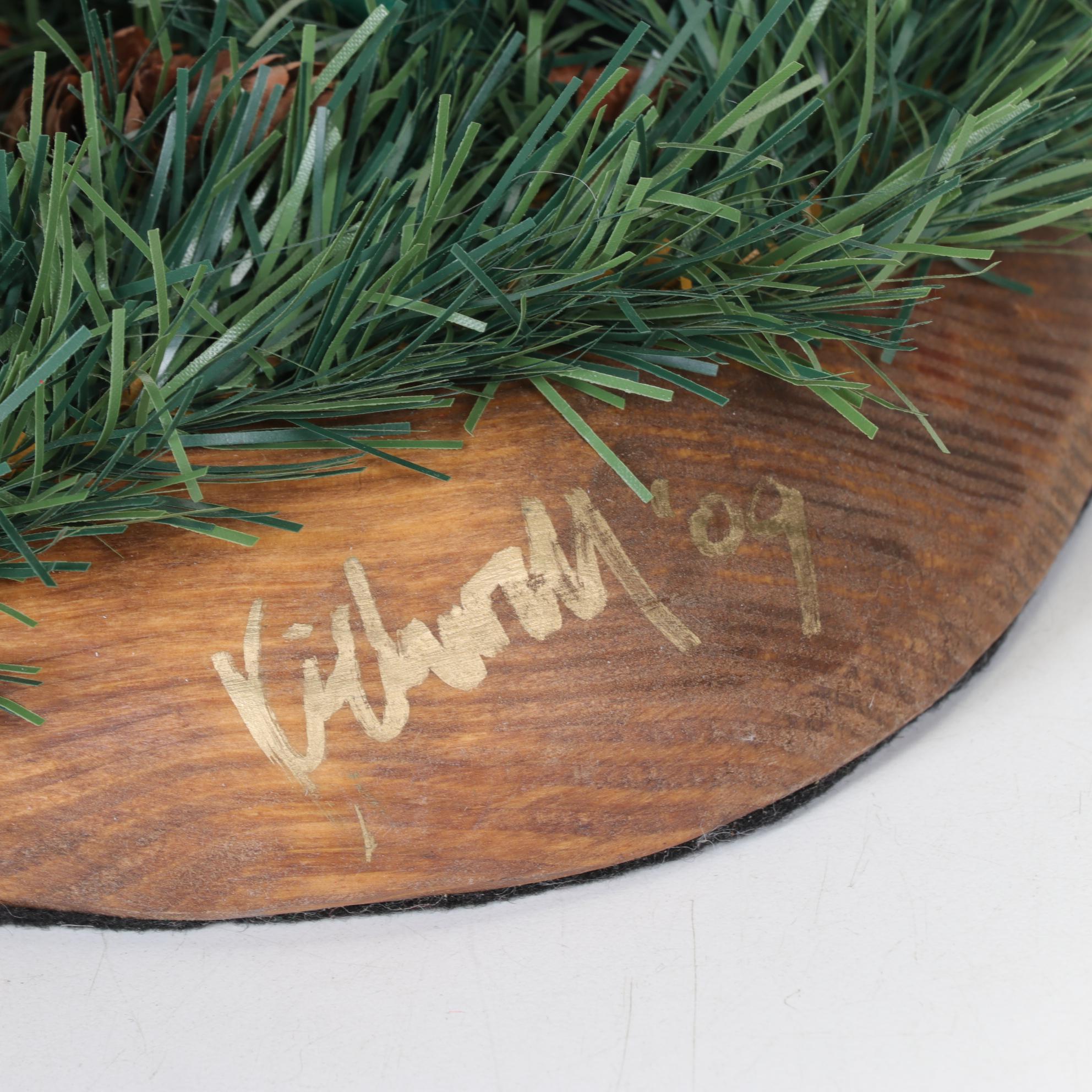 Signed Golfing Santa Claus Statue, 2009