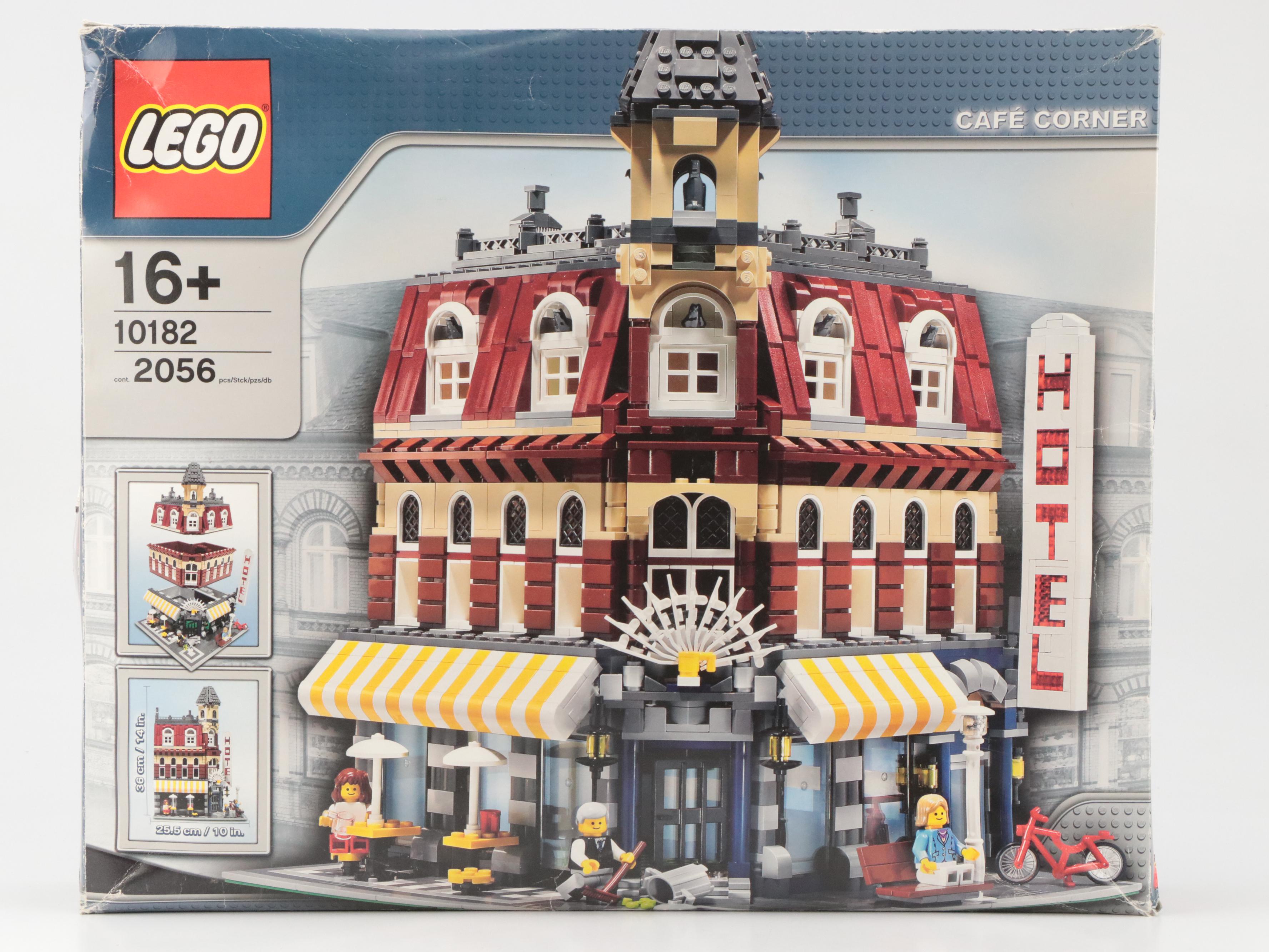 LEGO Creator Café Corner and Star Wars Ultimate Lightsaber Duel