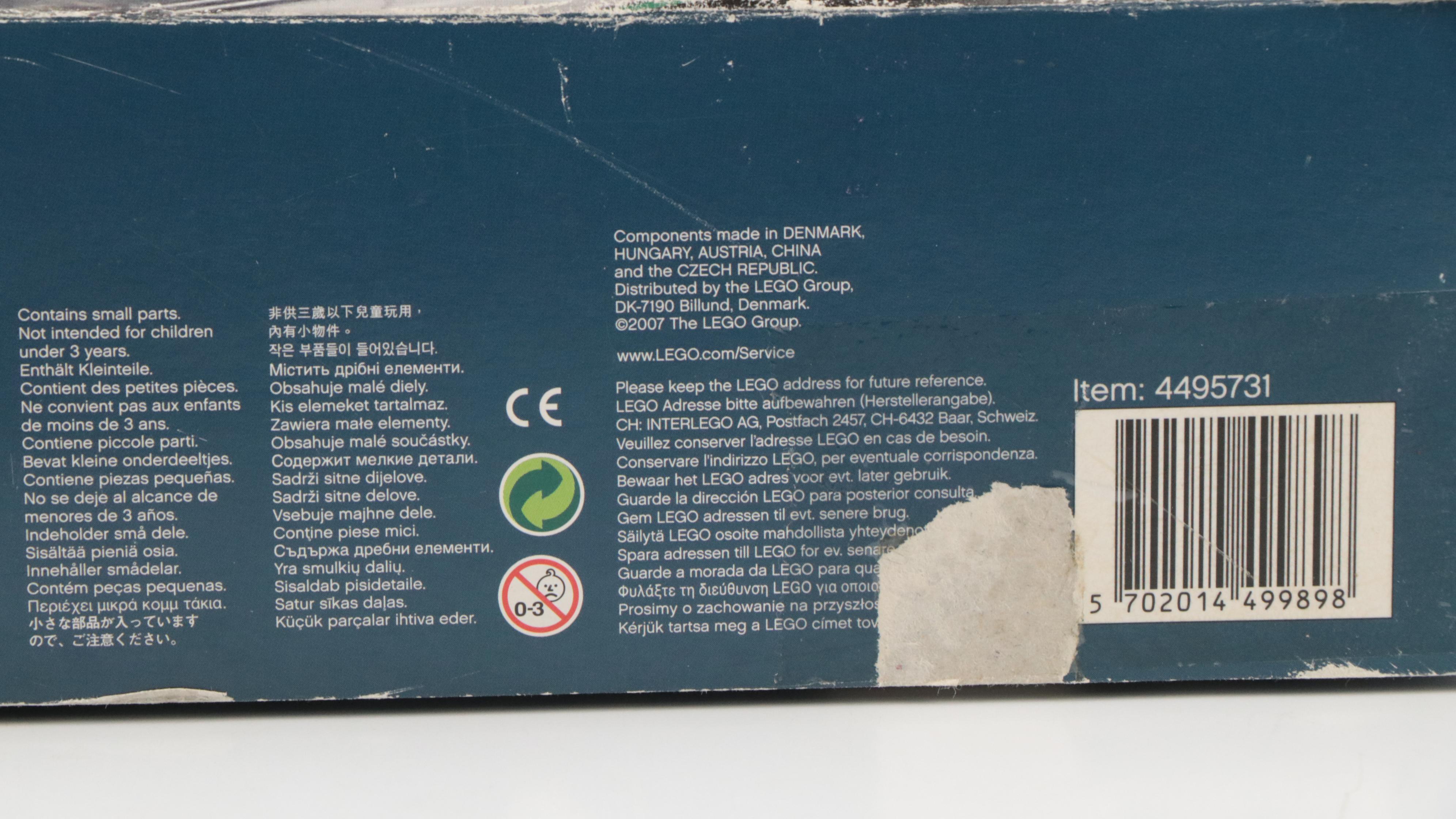 LEGO Creator Café Corner and Star Wars Ultimate Lightsaber Duel