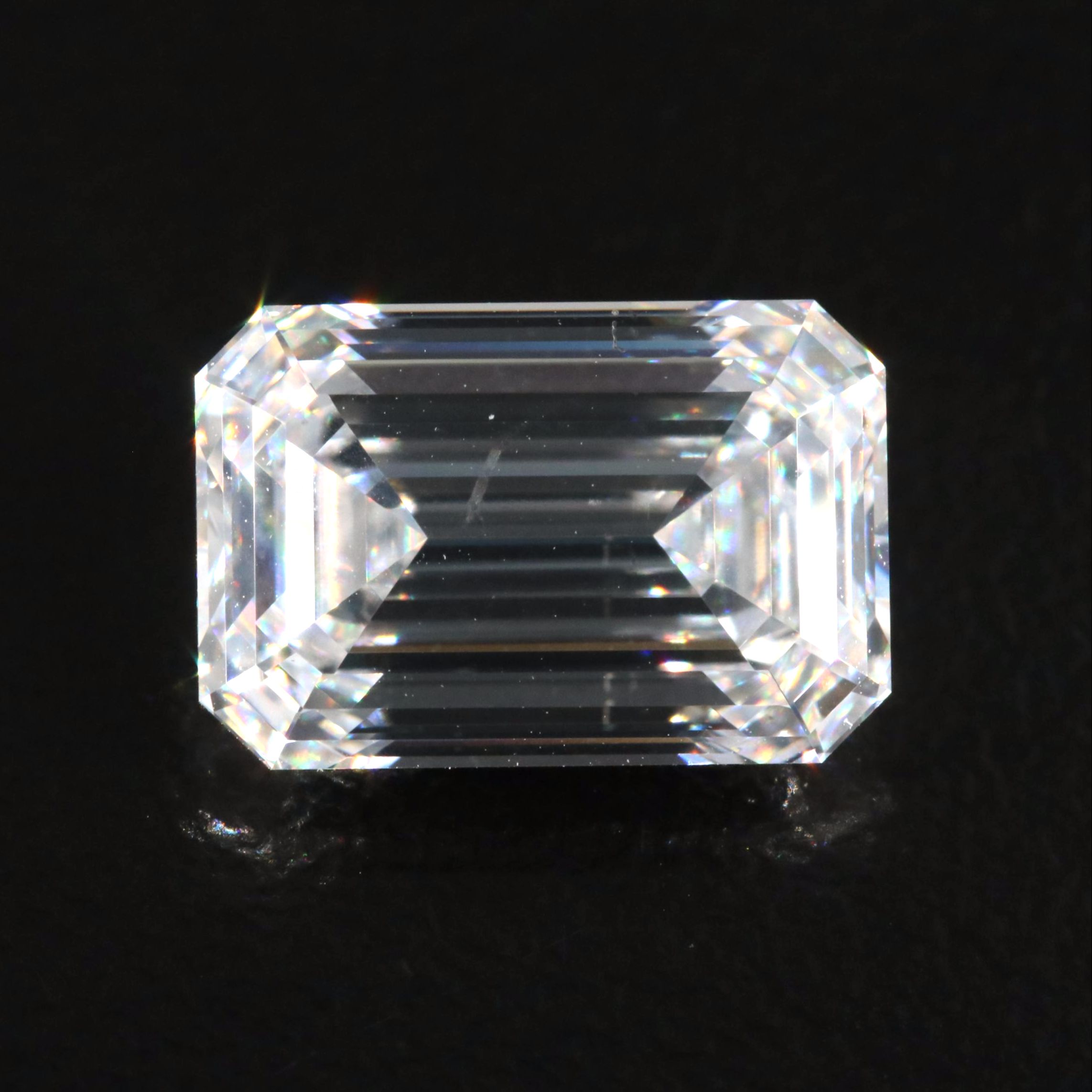 Loose 4.04 CT Lab Grown Diamond with IGI Report
