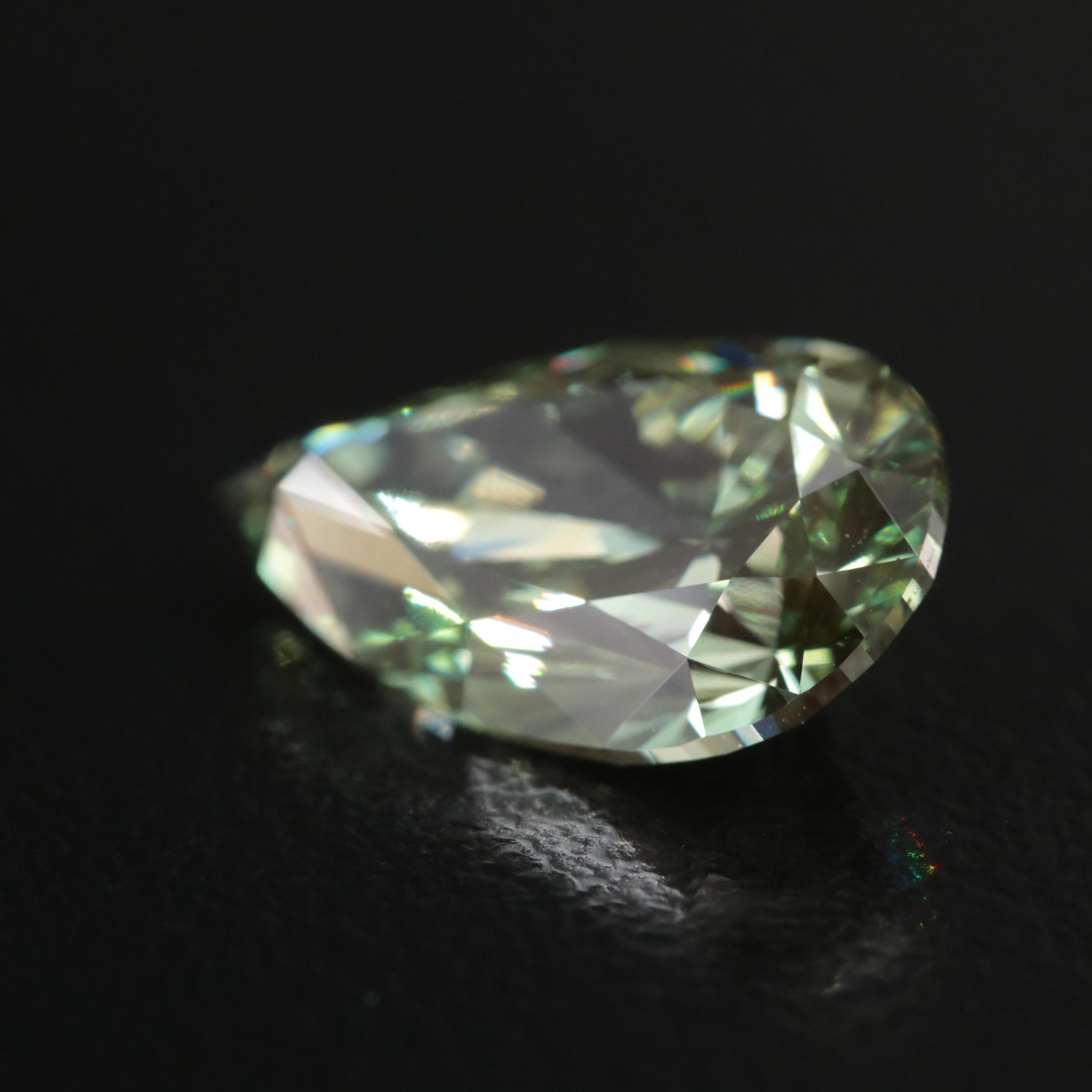 Loose 4.97 CT Lab Grown Fancy Vivid Green Diamond with IGI Report