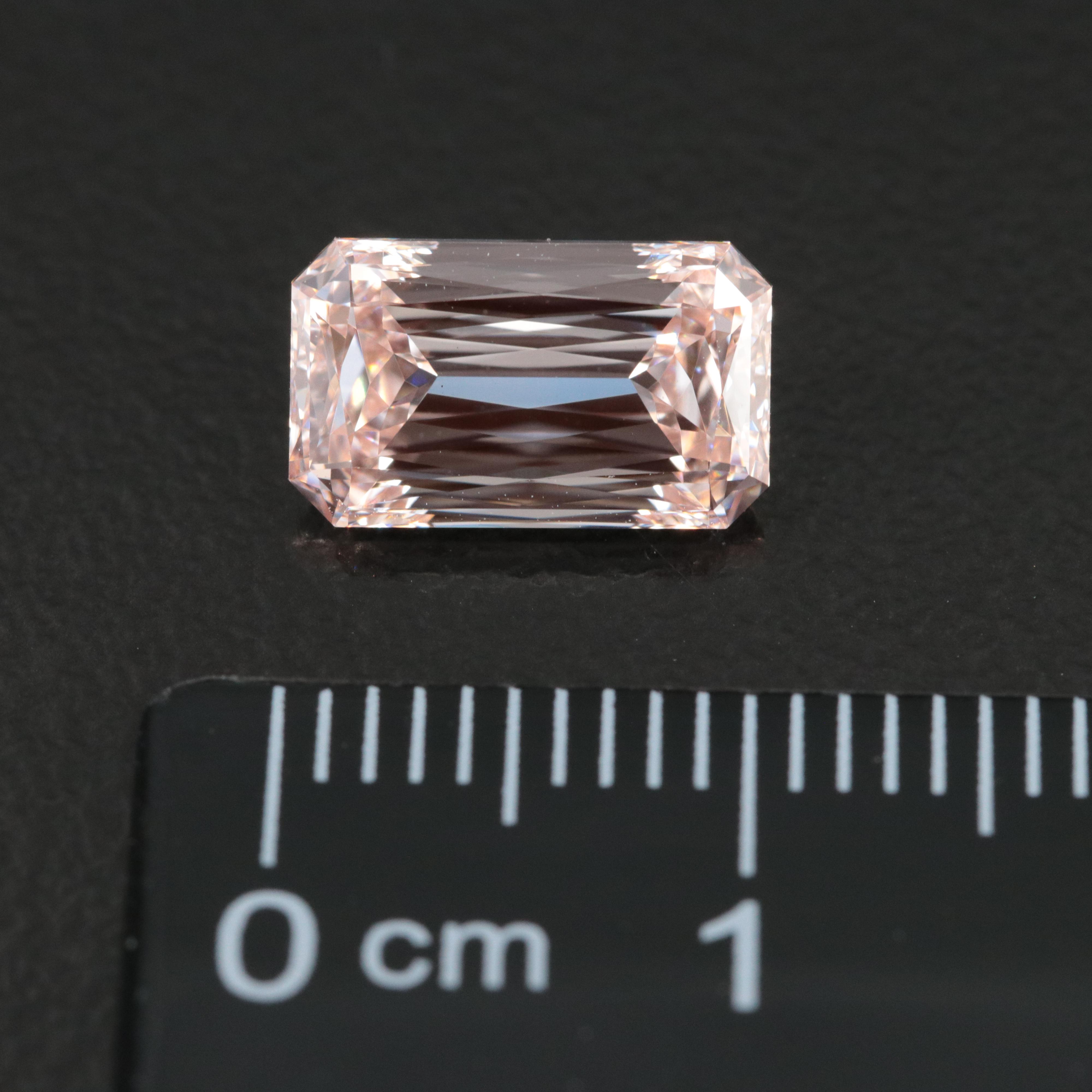Loose 2.63 CT Lab Grown Fancy Pink Diamond with IGI Report