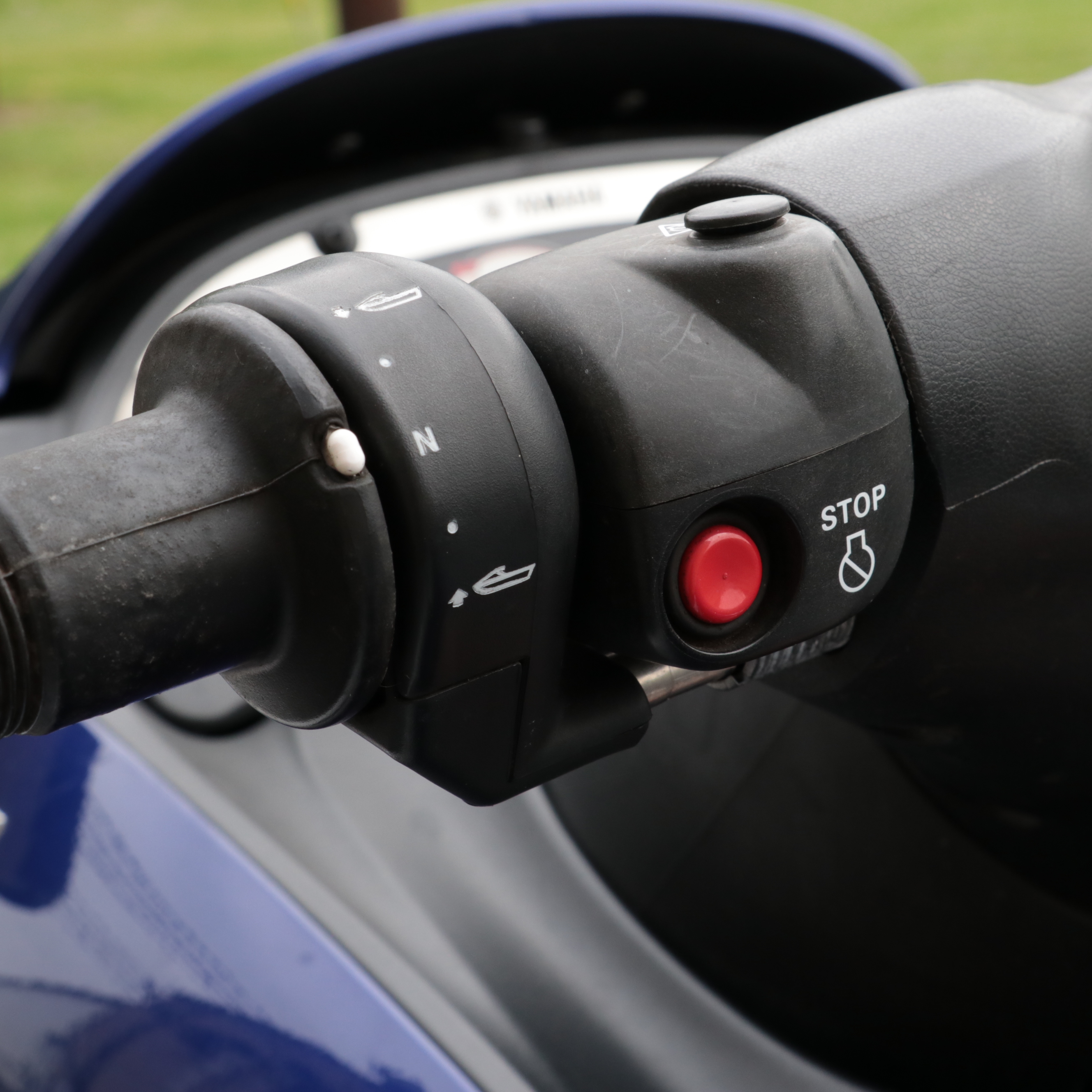 2004 Yamaha Wave Runner FX1100-C w/ Trailer